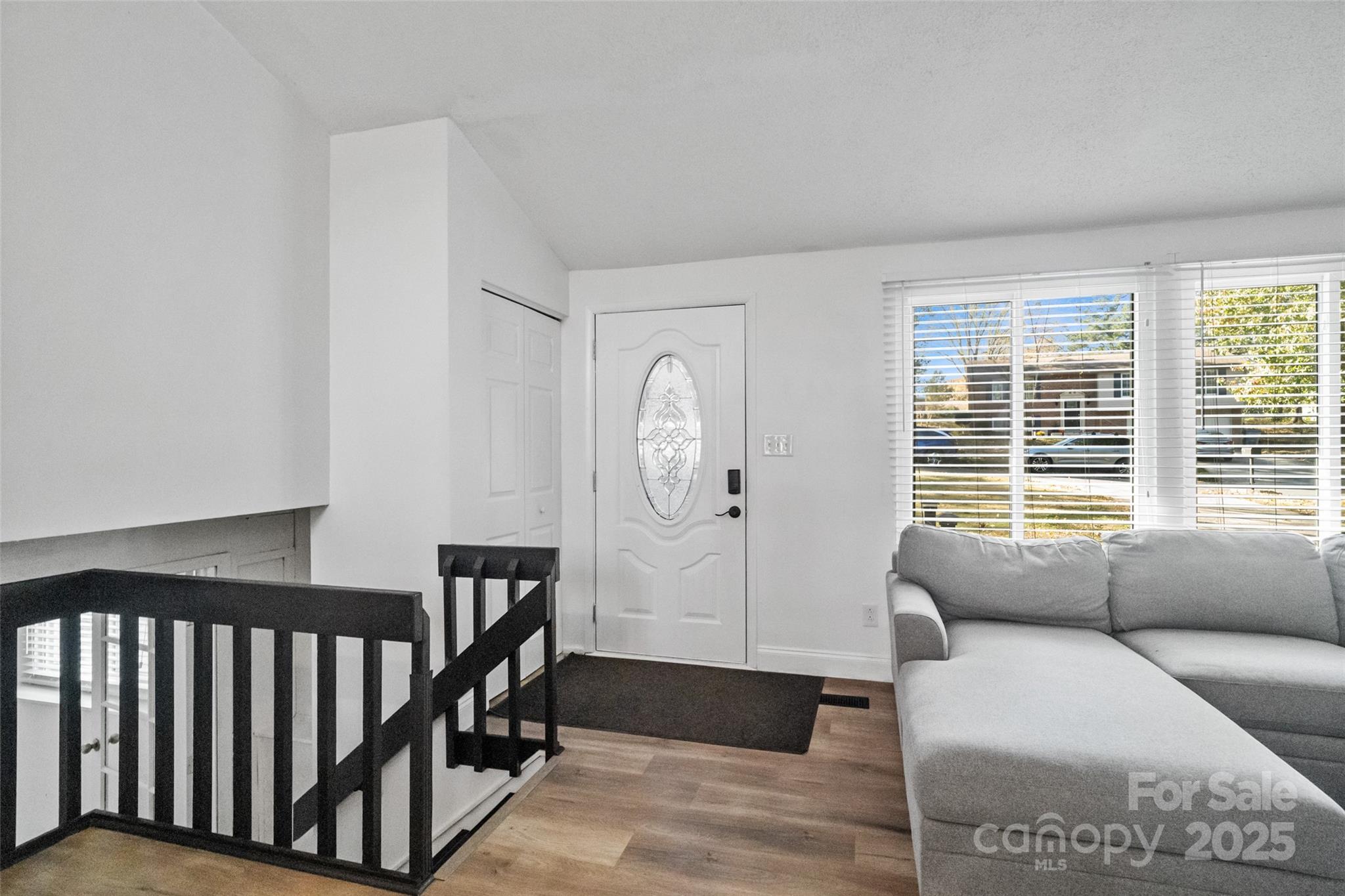 5709 Shadow Creek Road