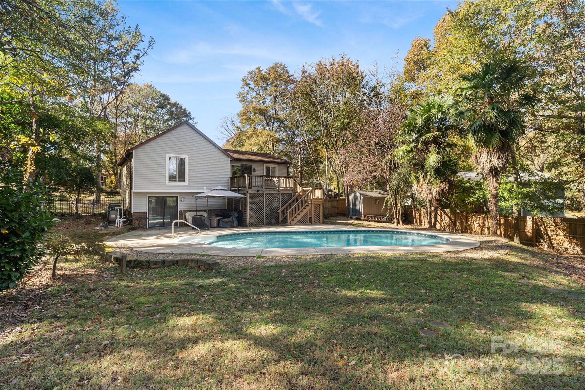 5709 Shadow Creek Road