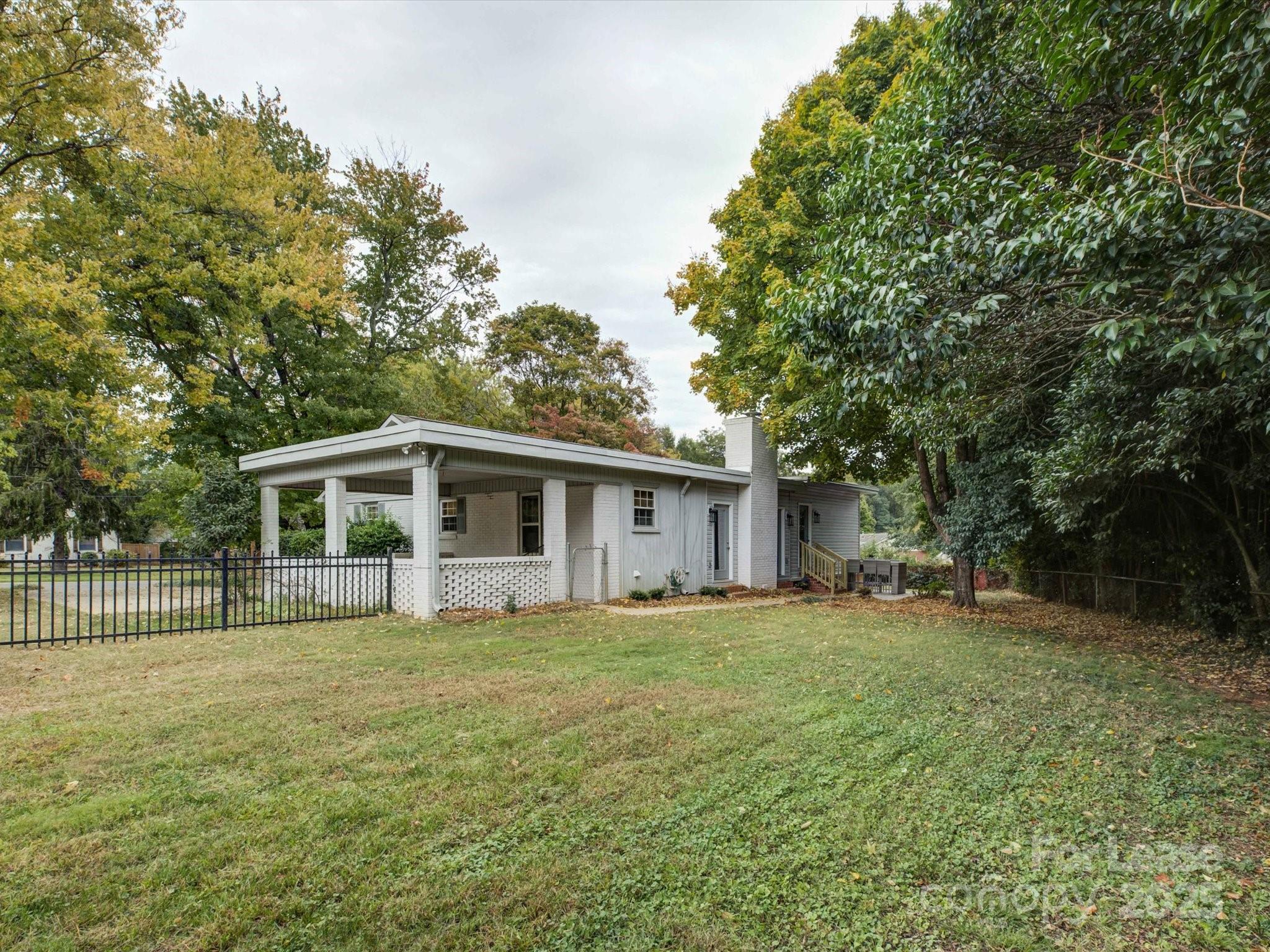 2016 Wedgedale Drive