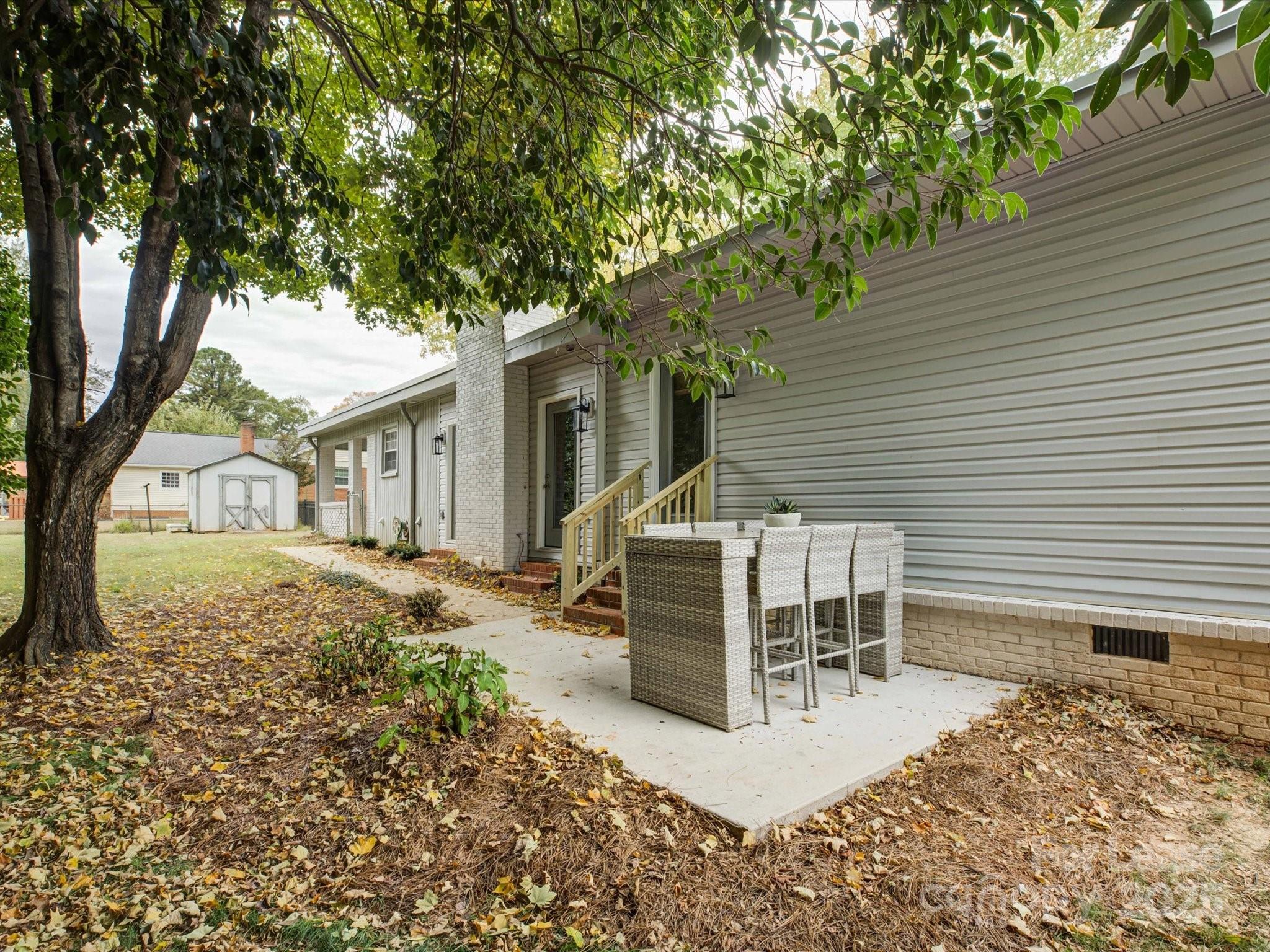 2016 Wedgedale Drive