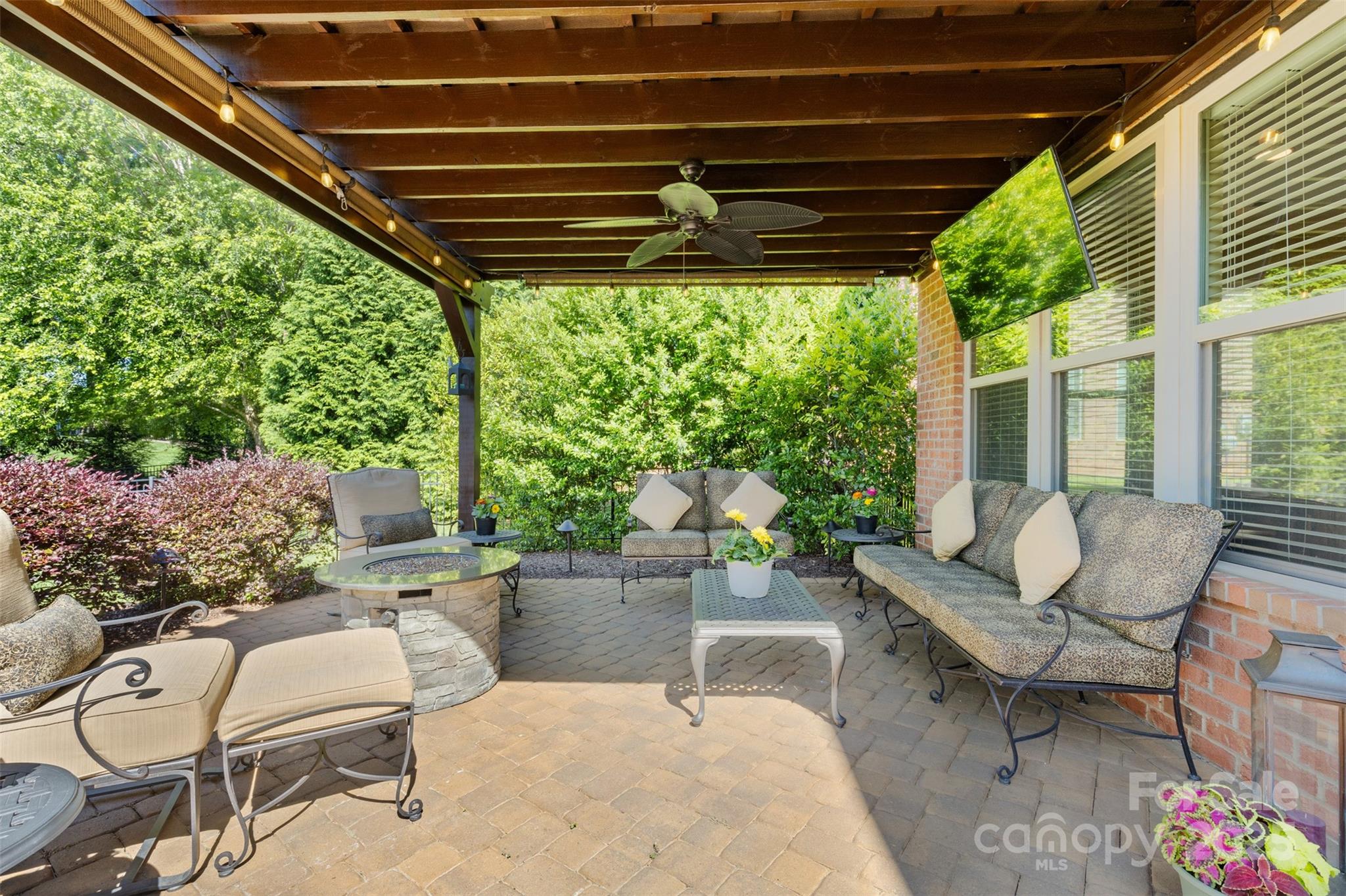 9044 Blue Ridge Drive