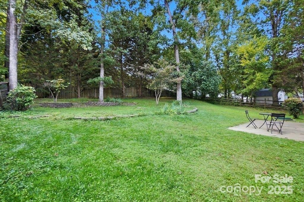 8213 Martindale Lane