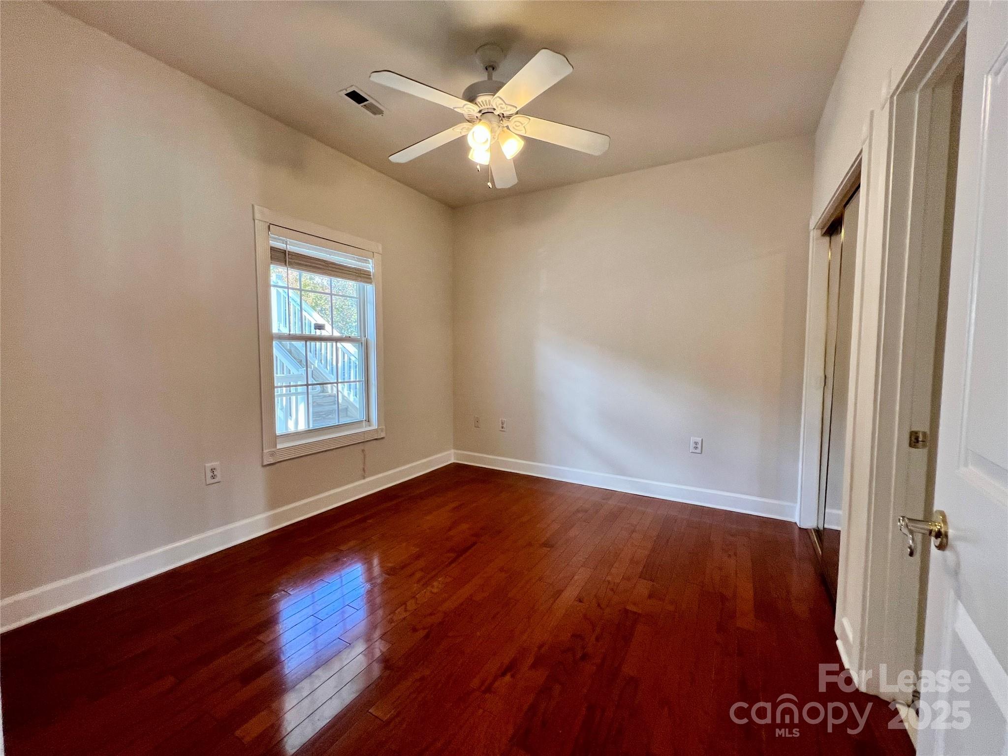 8929 Meadow Vista Road