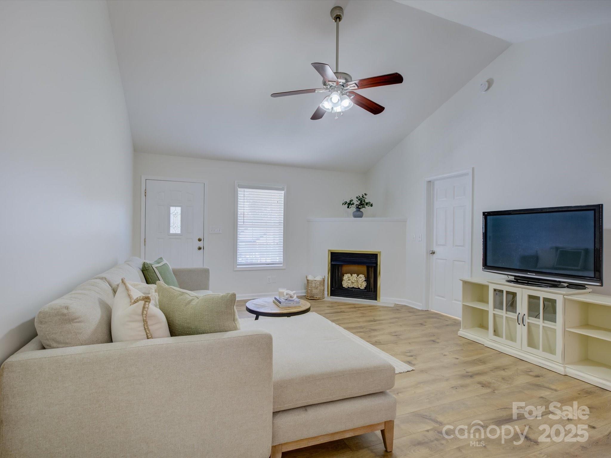 6030 Featherstone Court