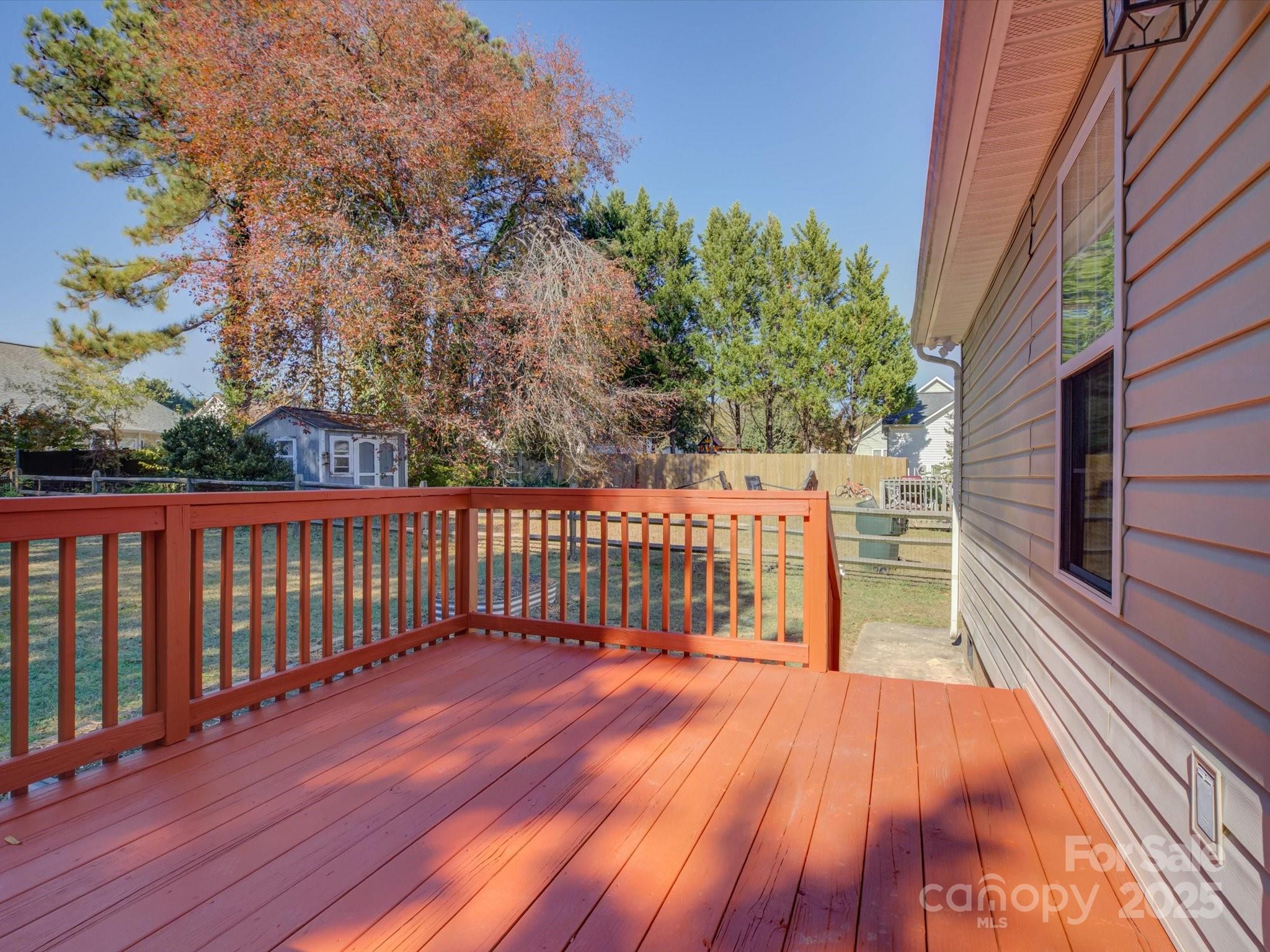 6030 Featherstone Court