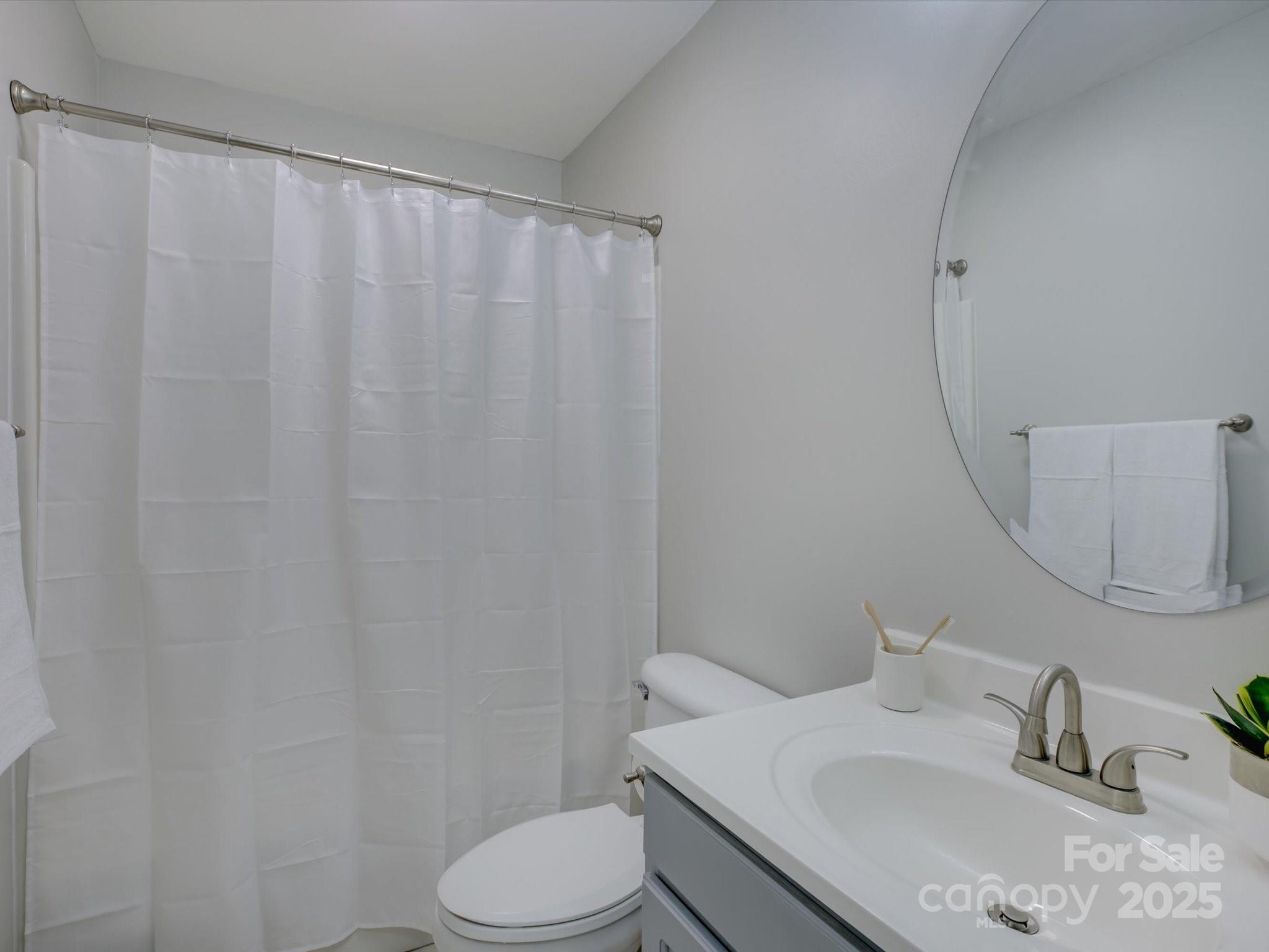 6030 Featherstone Court