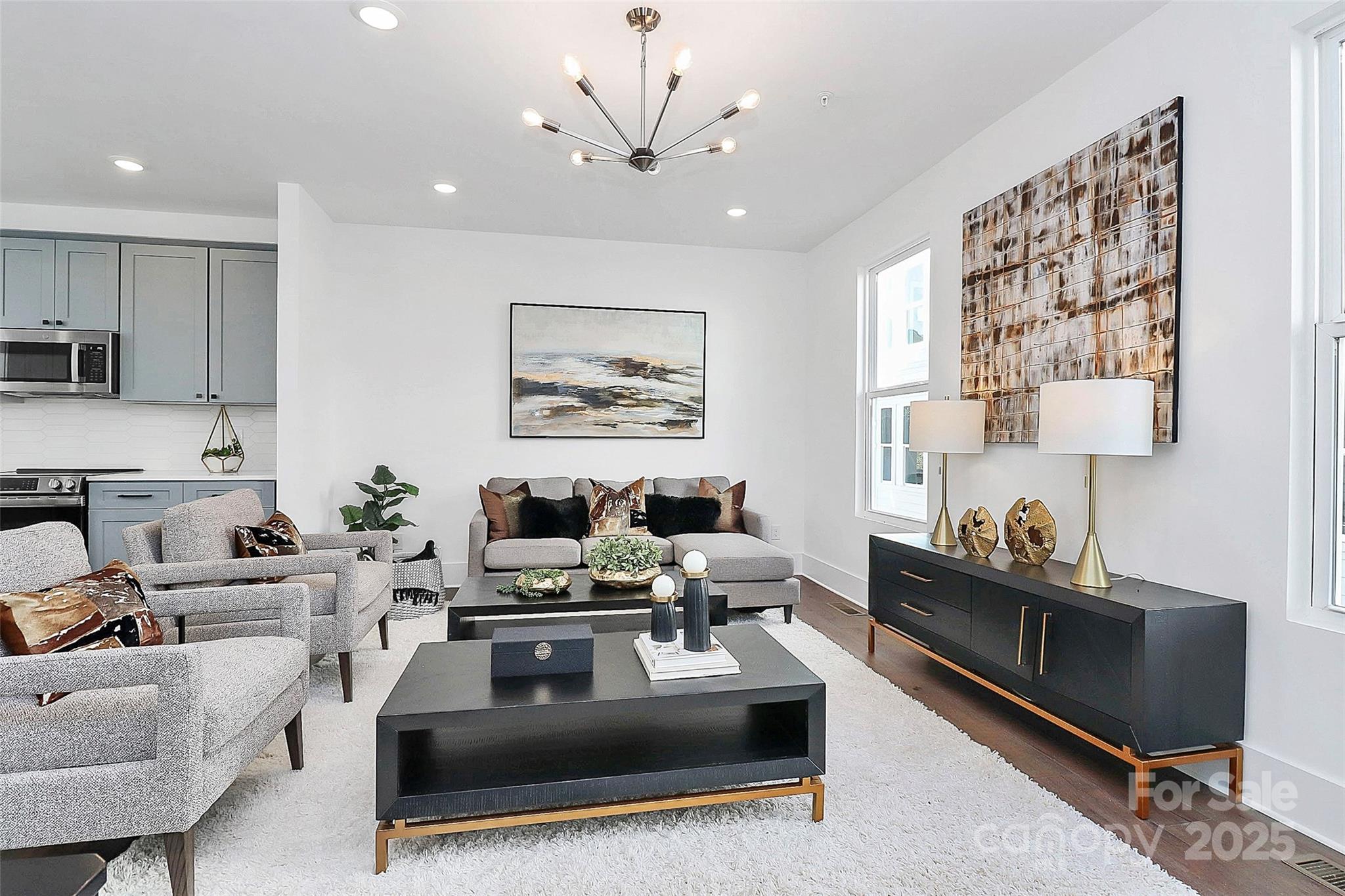 1024 Margaret Brown Street