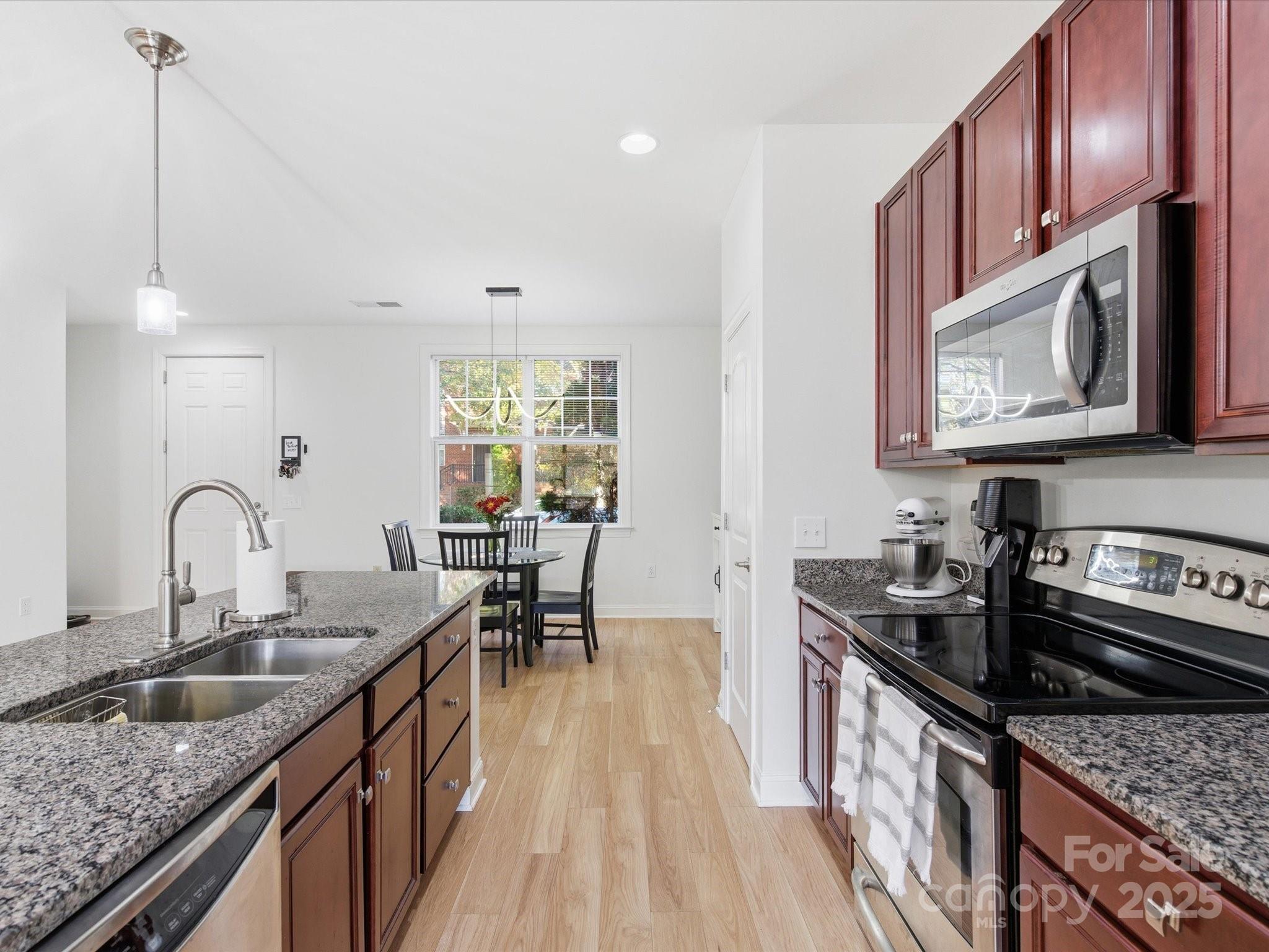 119 Steinbeck Way Unit: H