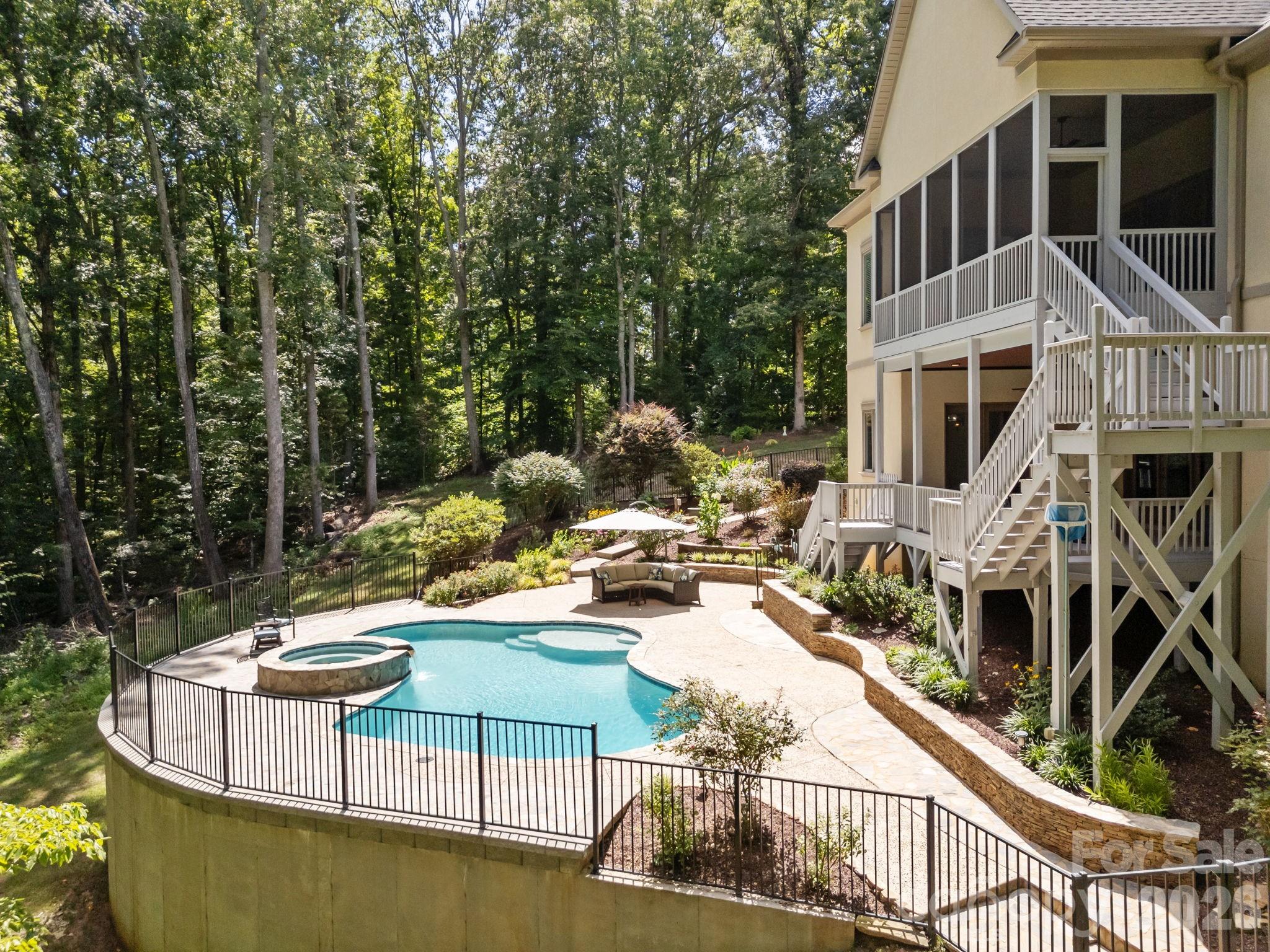 242 Anniston Way