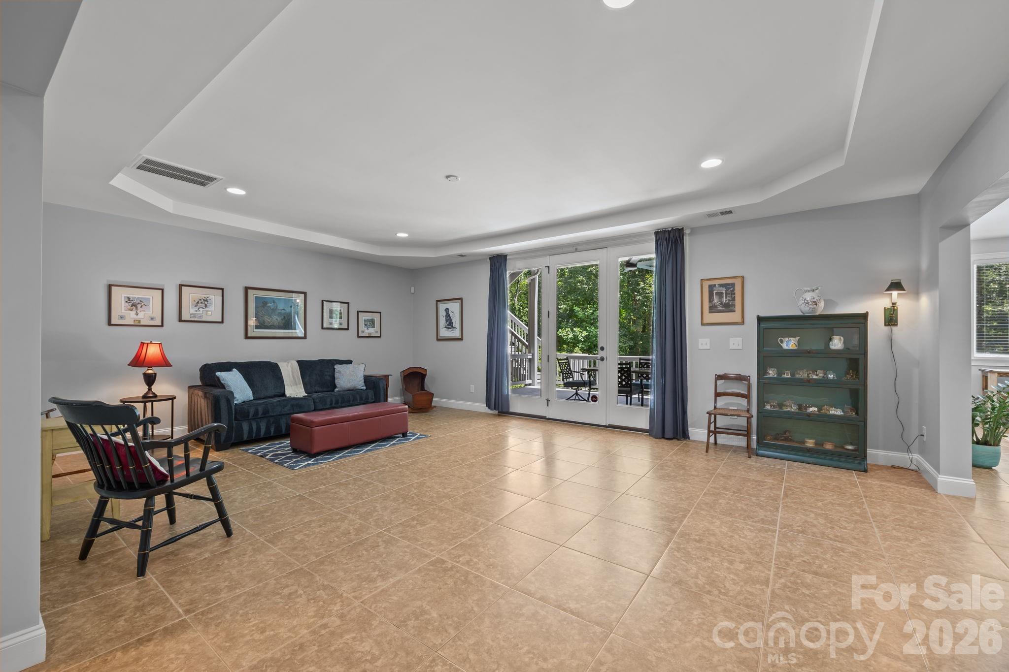 242 Anniston Way