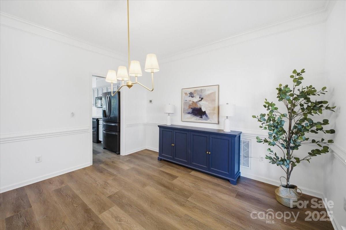 7709 Sedgebrook Drive E