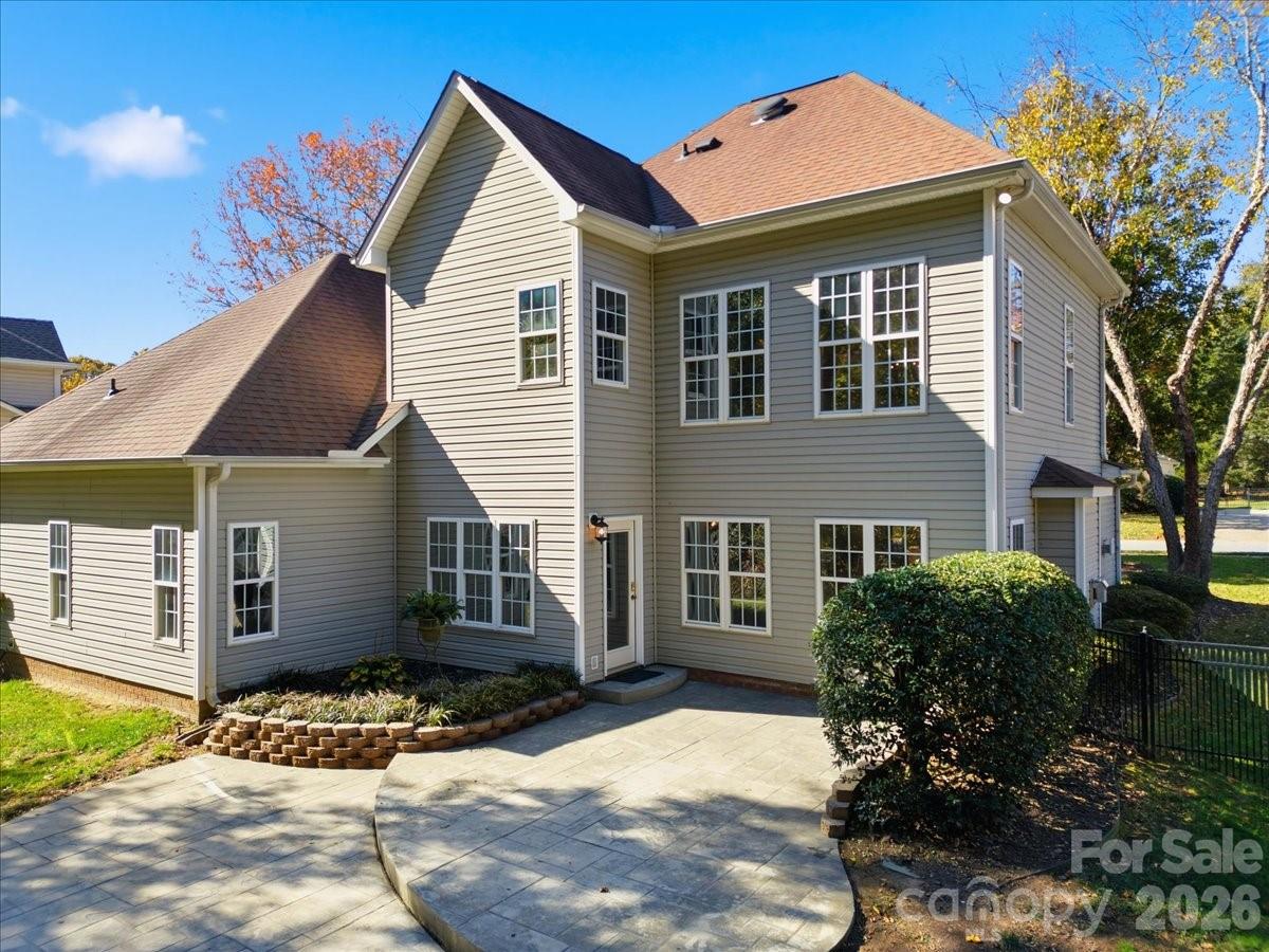 7709 Sedgebrook Drive E