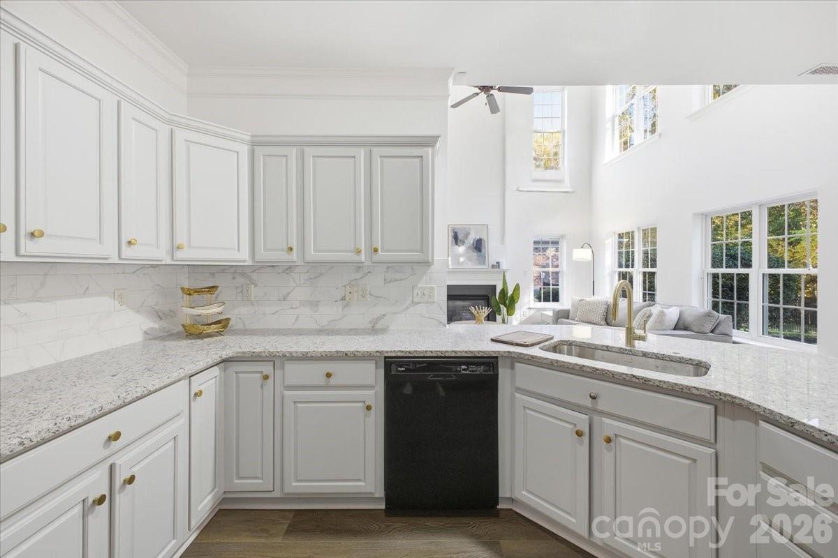 7709 Sedgebrook Drive E