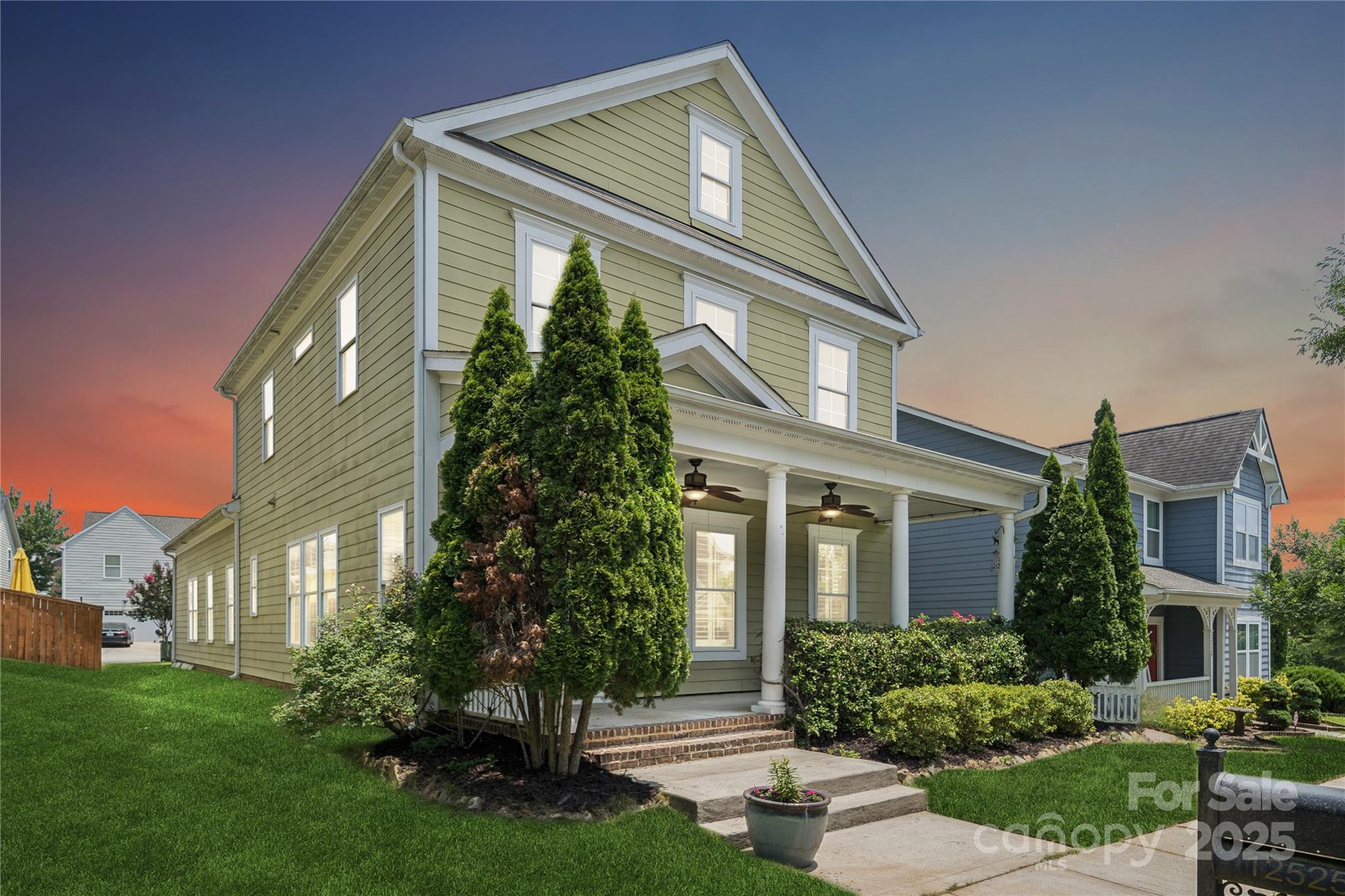 12525 Druids Glen Drive