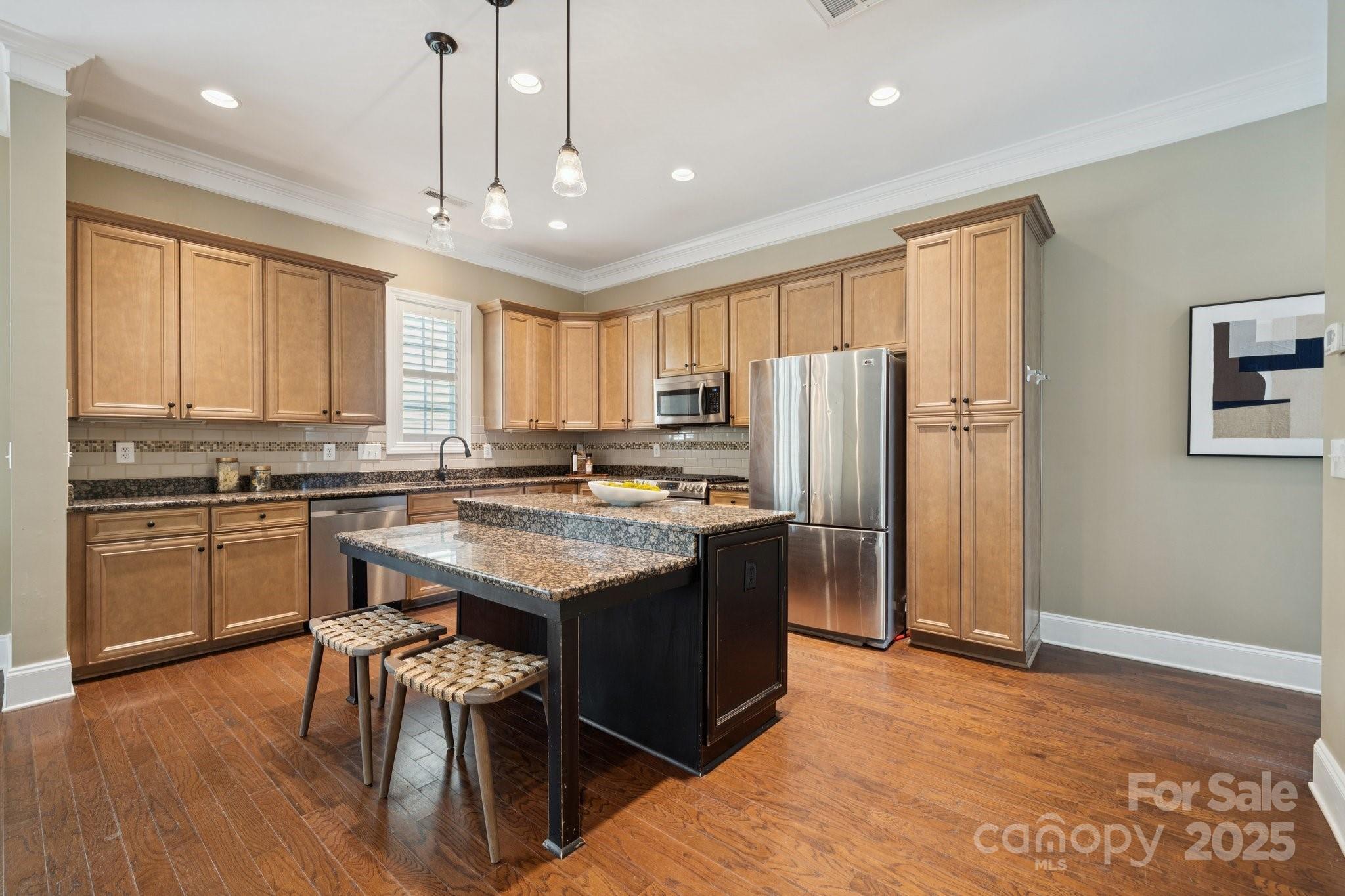 12525 Druids Glen Drive