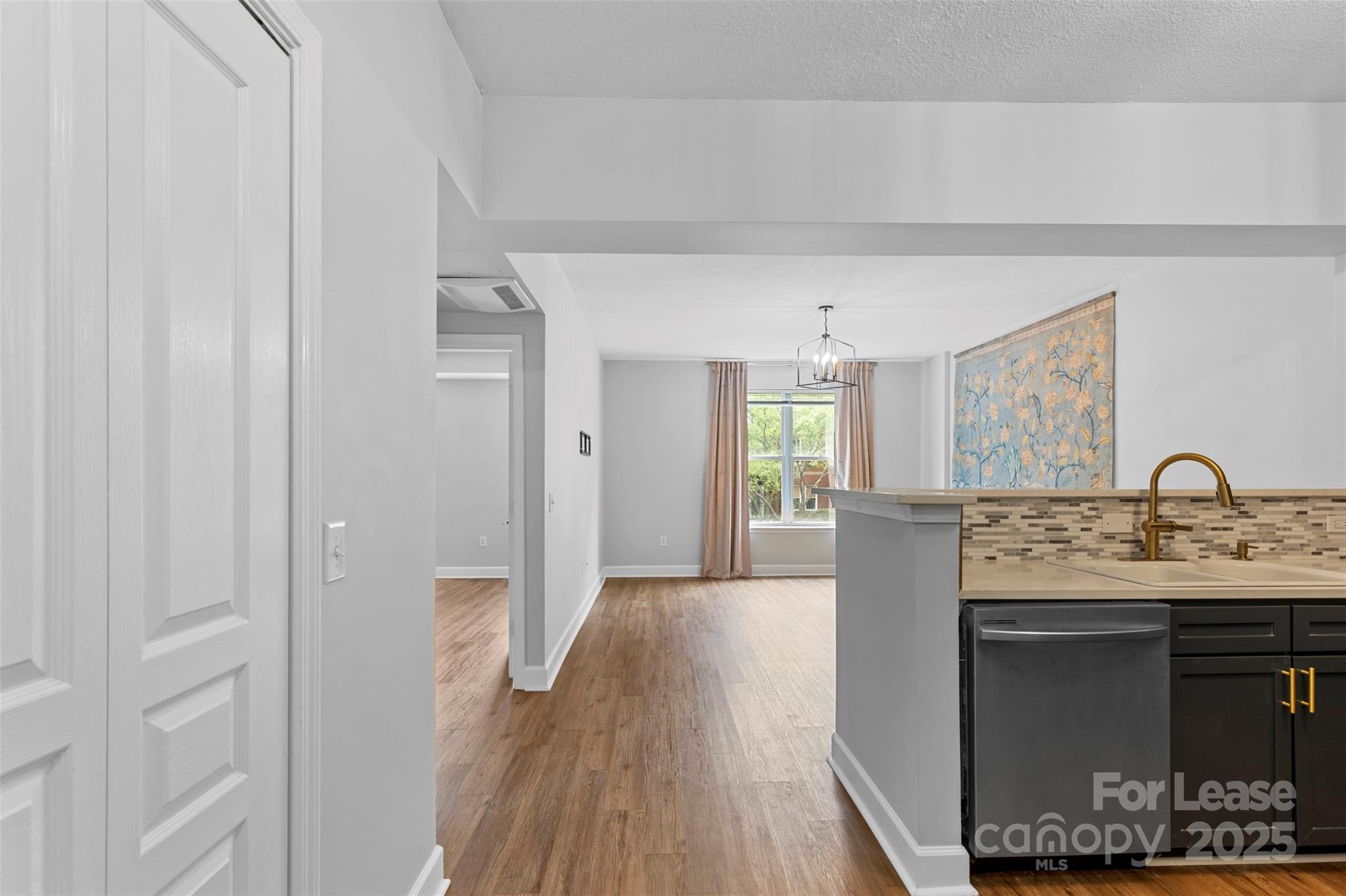 1315 East Boulevard Unit: 322