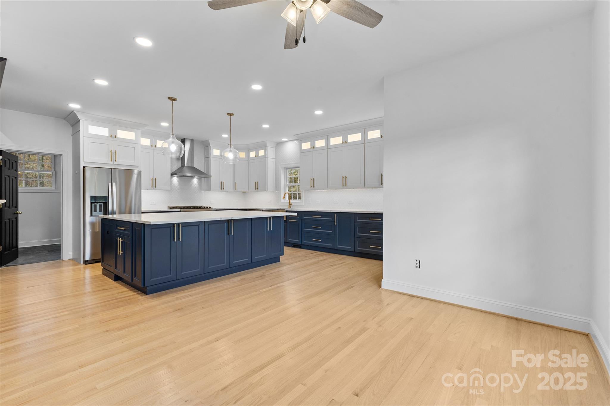 2159 Quiet Cove Lane