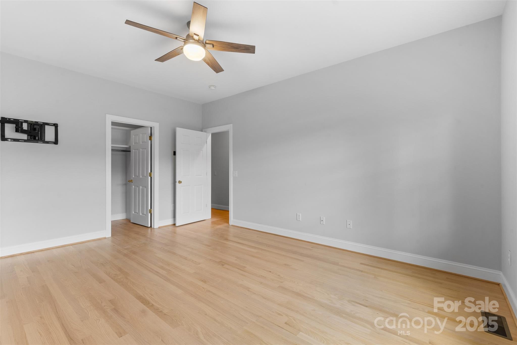 2159 Quiet Cove Lane