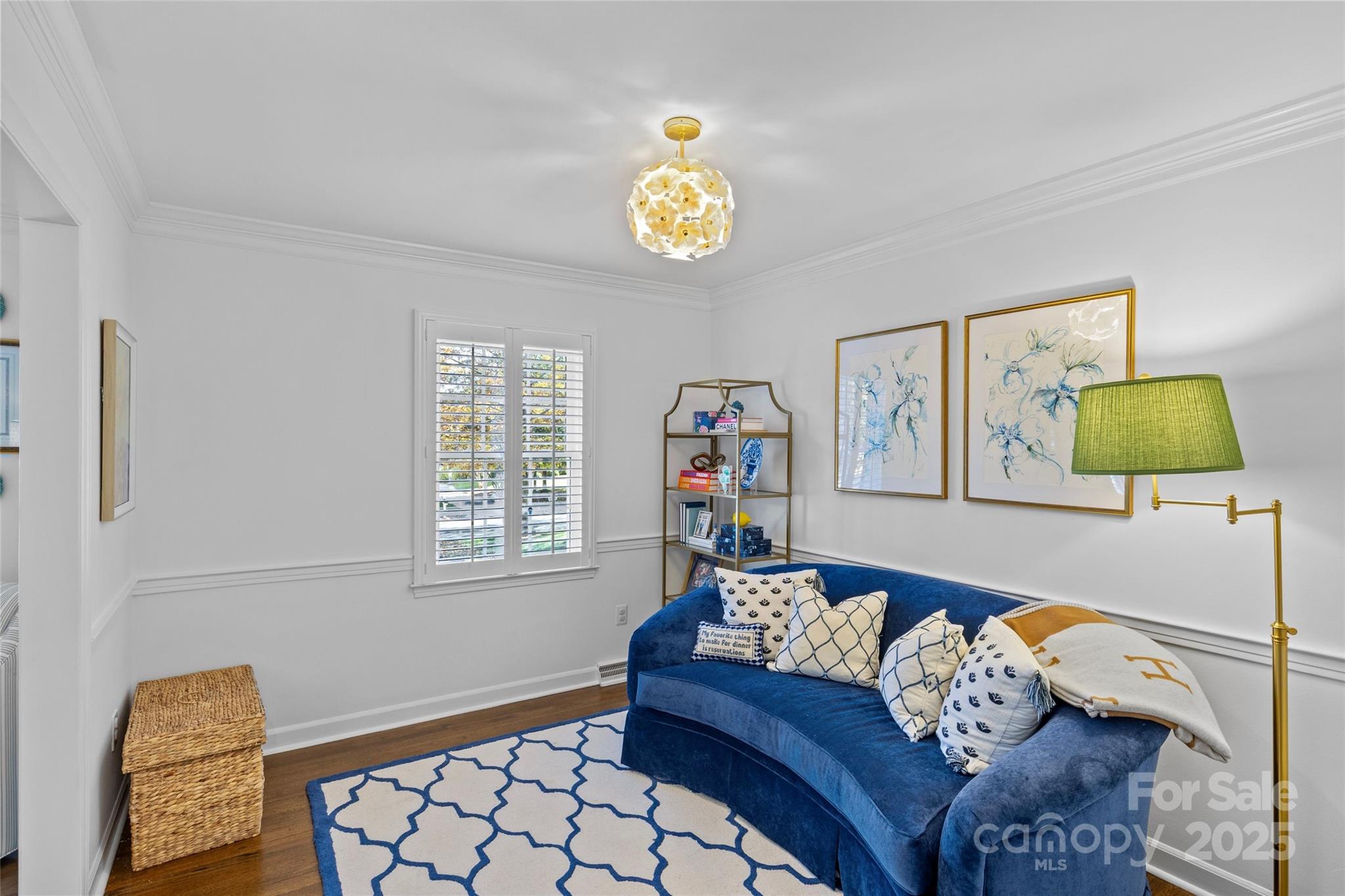 7526 Whistlestop Road