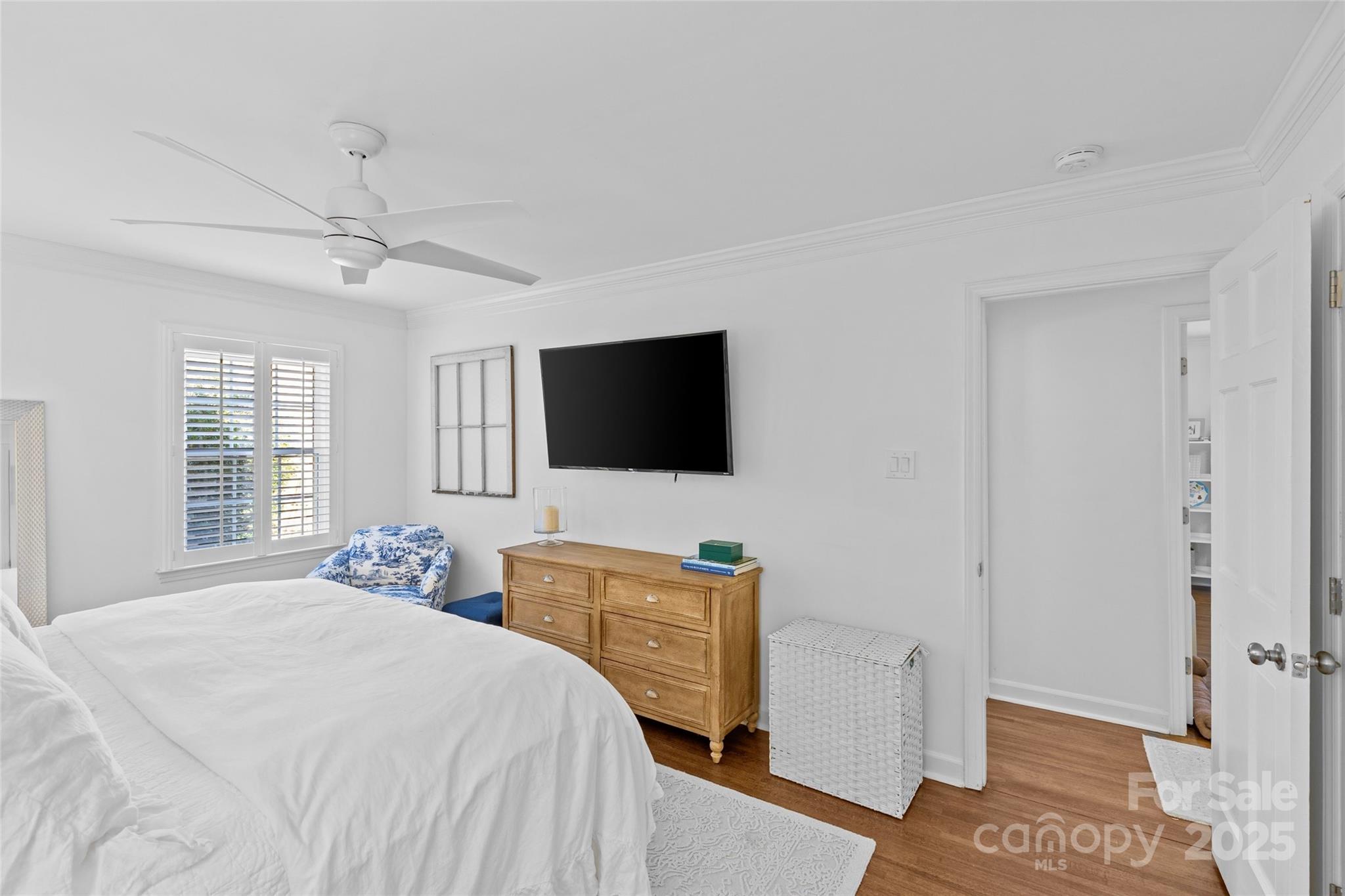 7526 Whistlestop Road