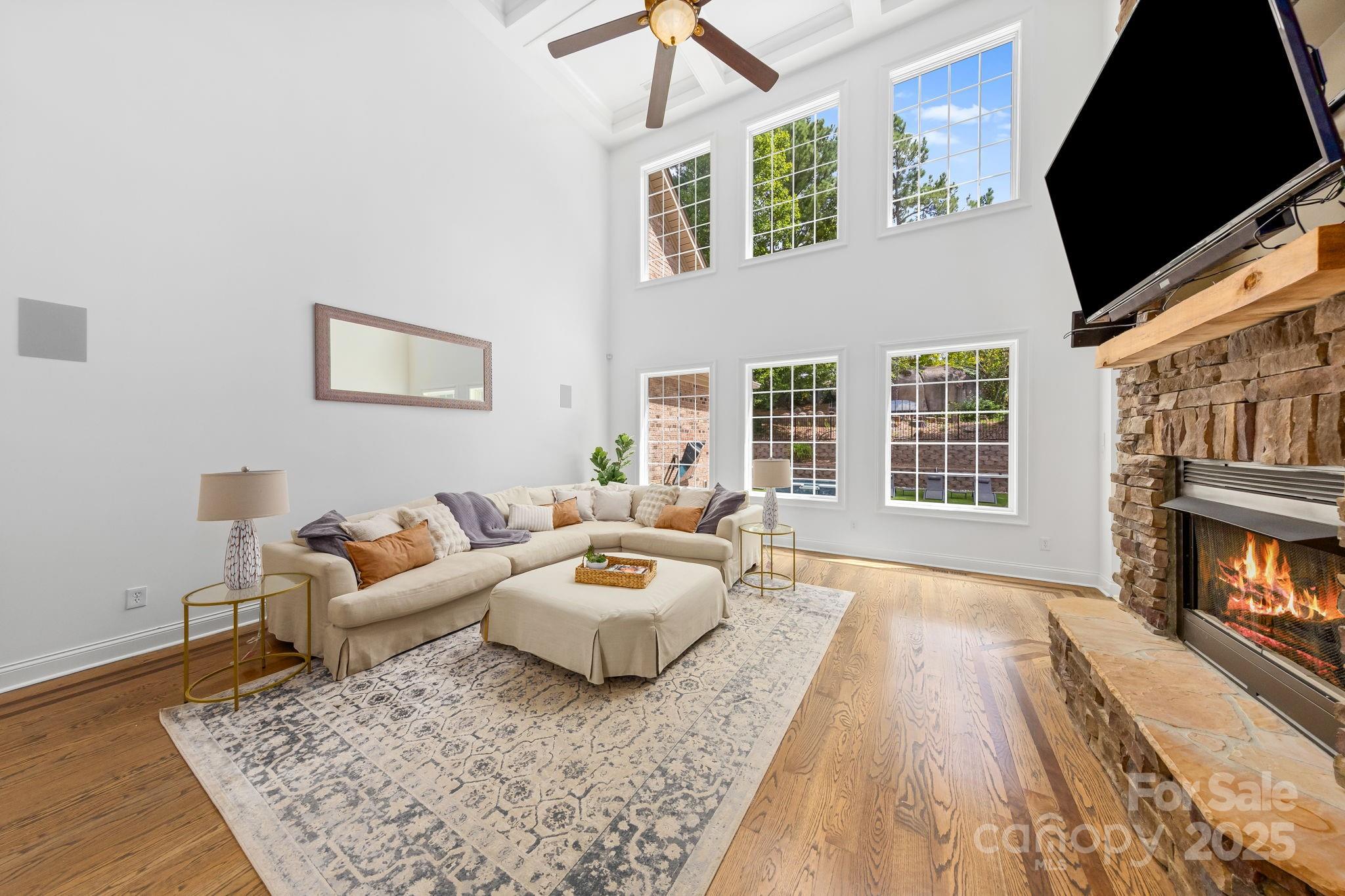 1486 Winged Foot Drive