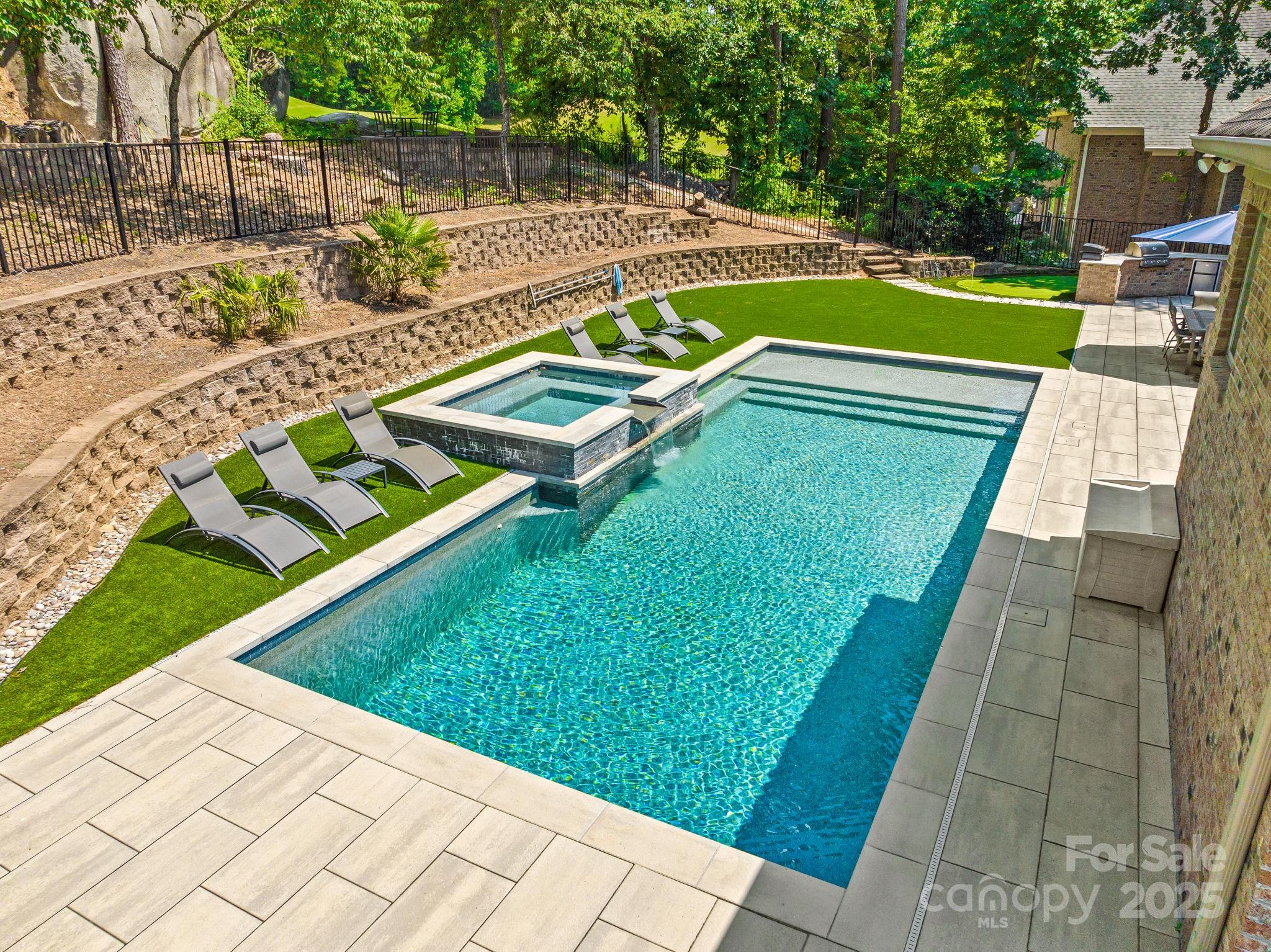 1486 Winged Foot Drive