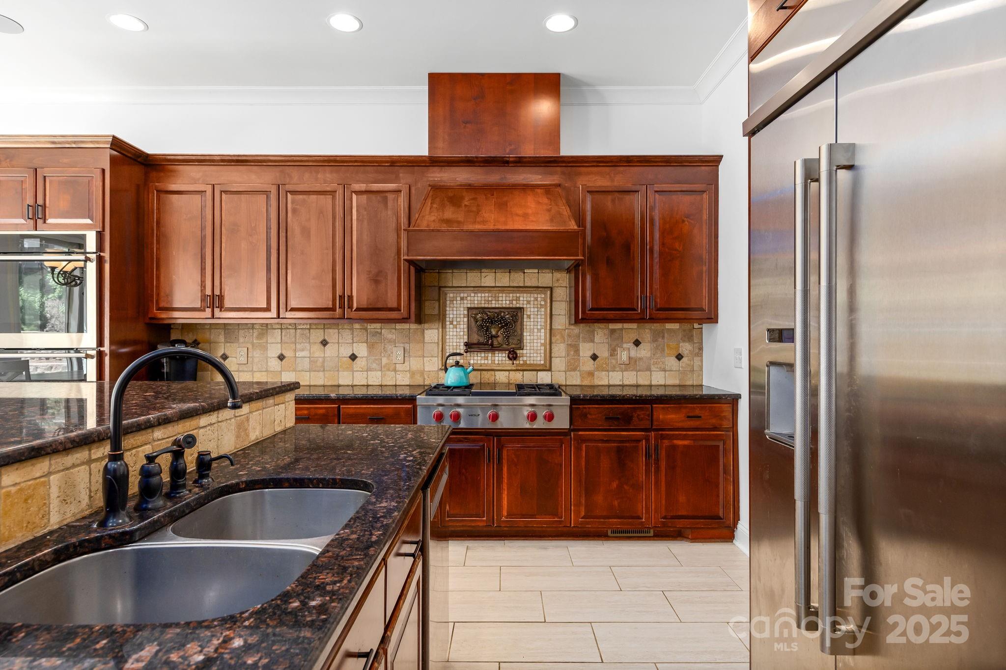 1486 Winged Foot Drive