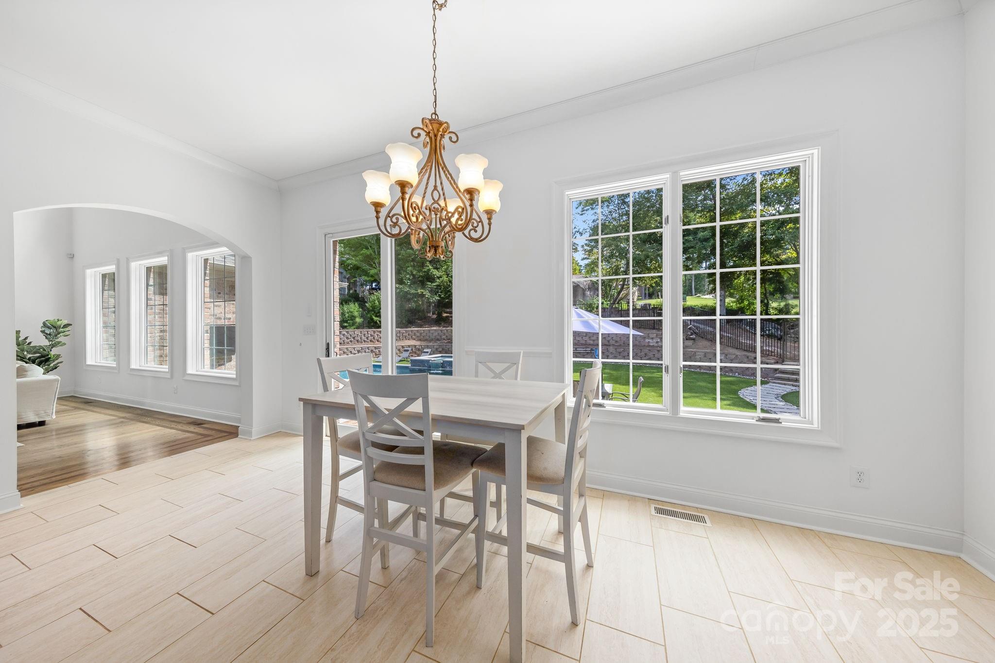 1486 Winged Foot Drive