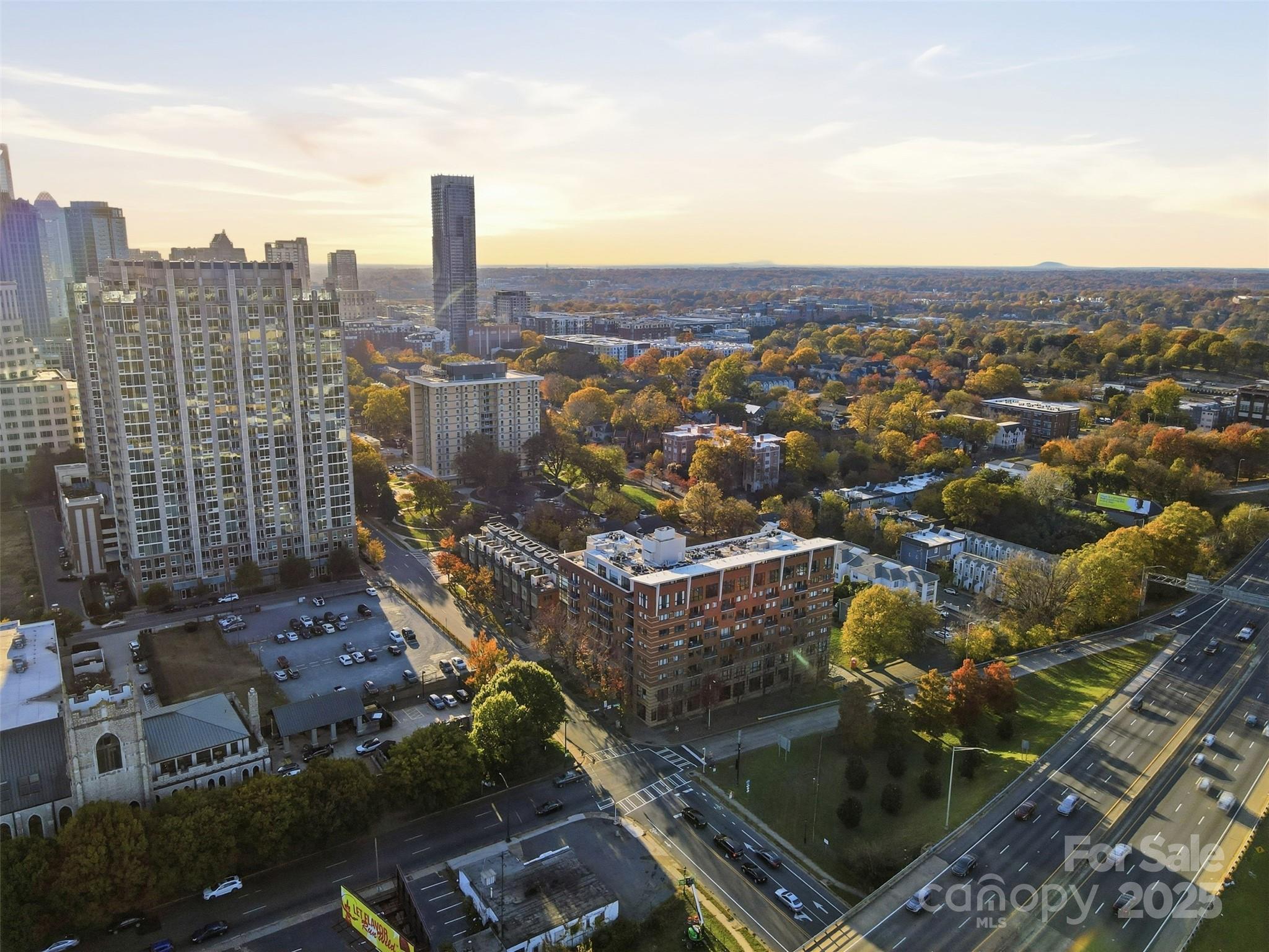 715 N Church Street Unit: 502