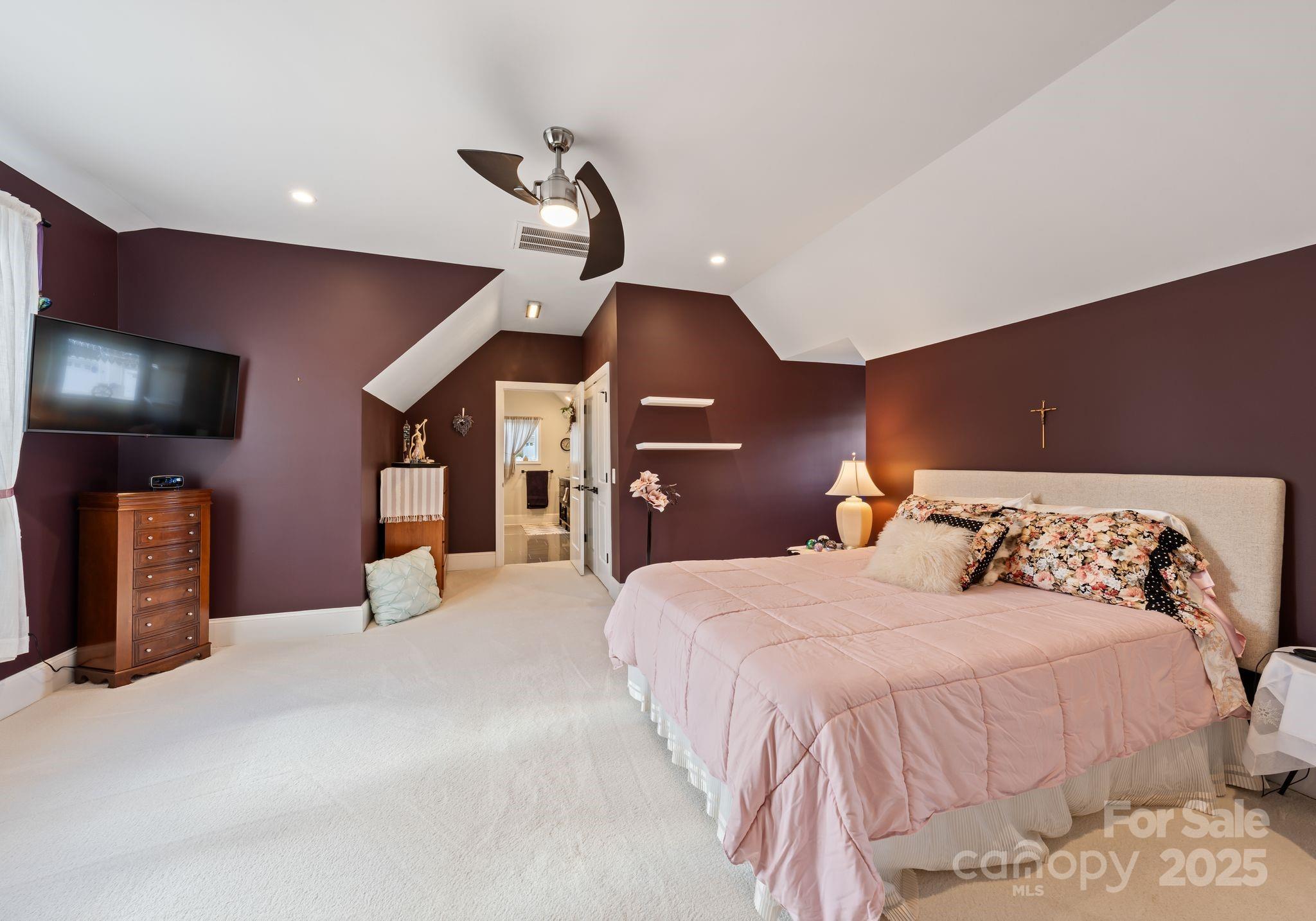 16312 Cozy Cove Road