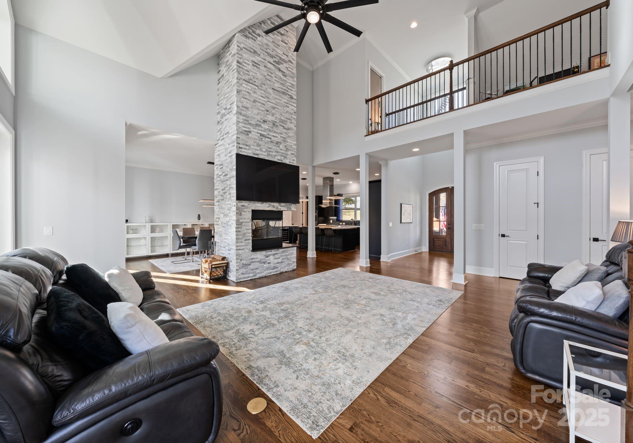 16312 Cozy Cove Road