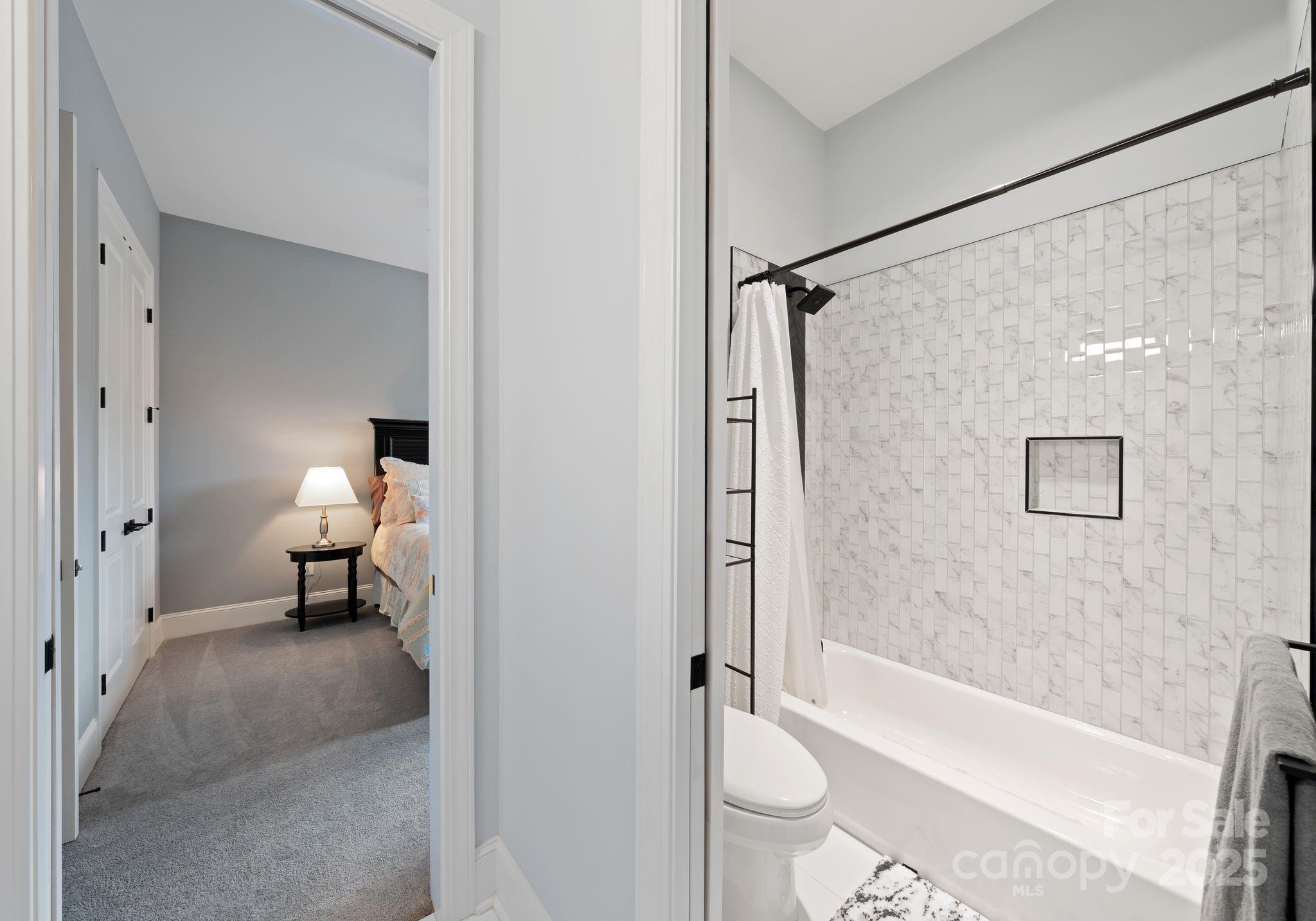 16312 Cozy Cove Road