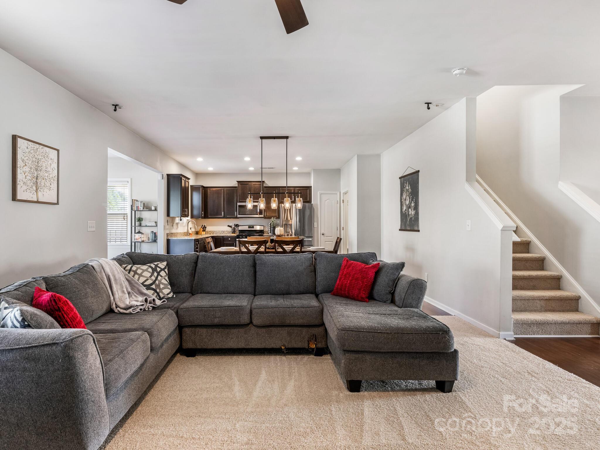 13118 Great Laurel Road