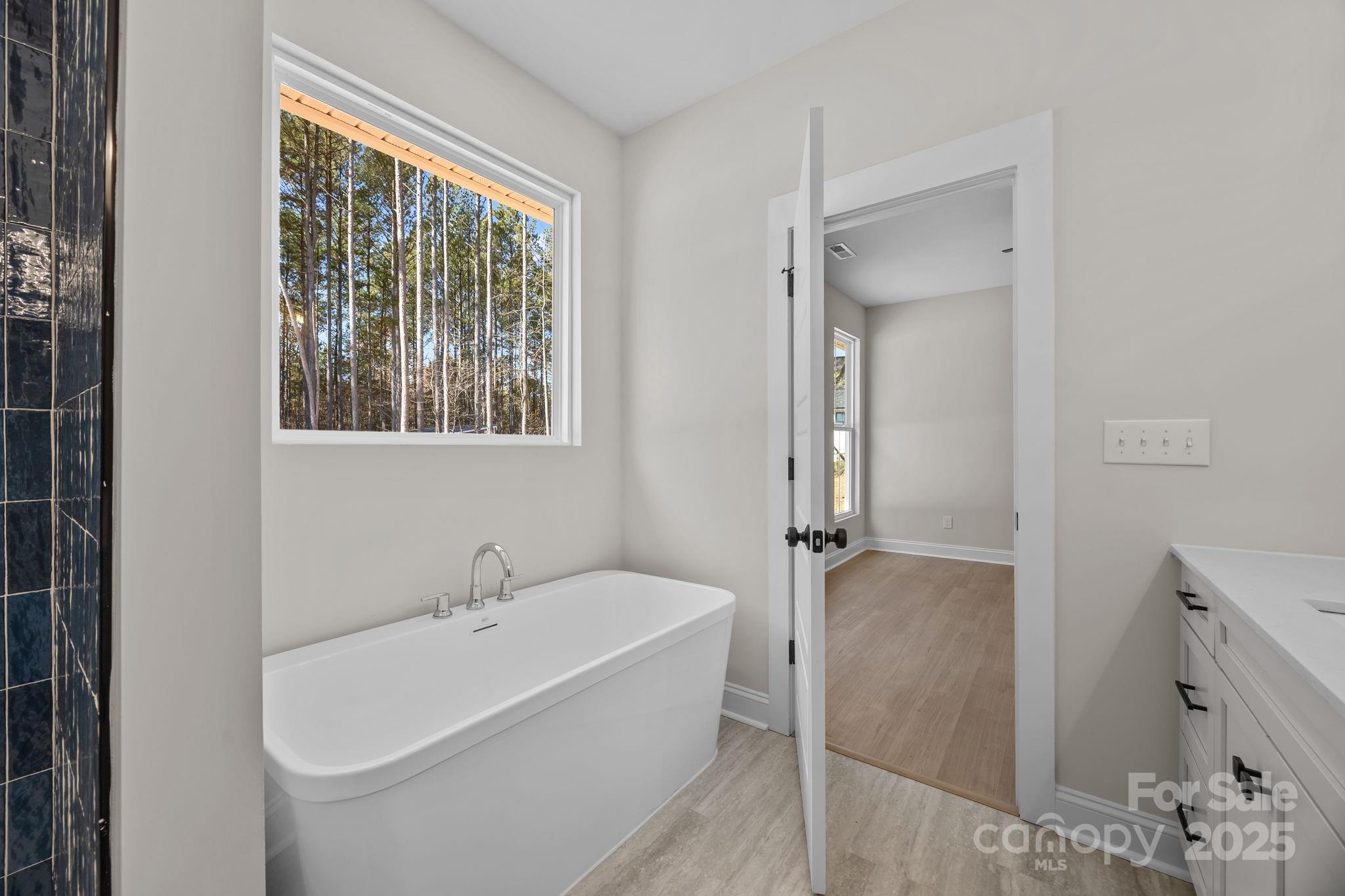 2319 Lee Lawing Road