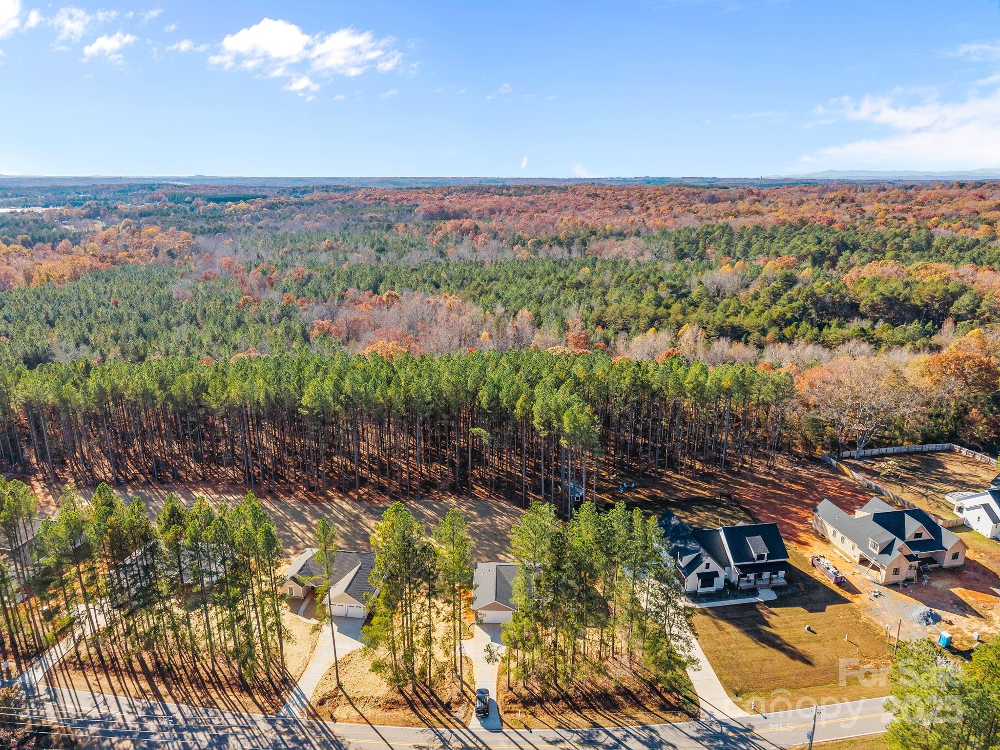 2319 Lee Lawing Road