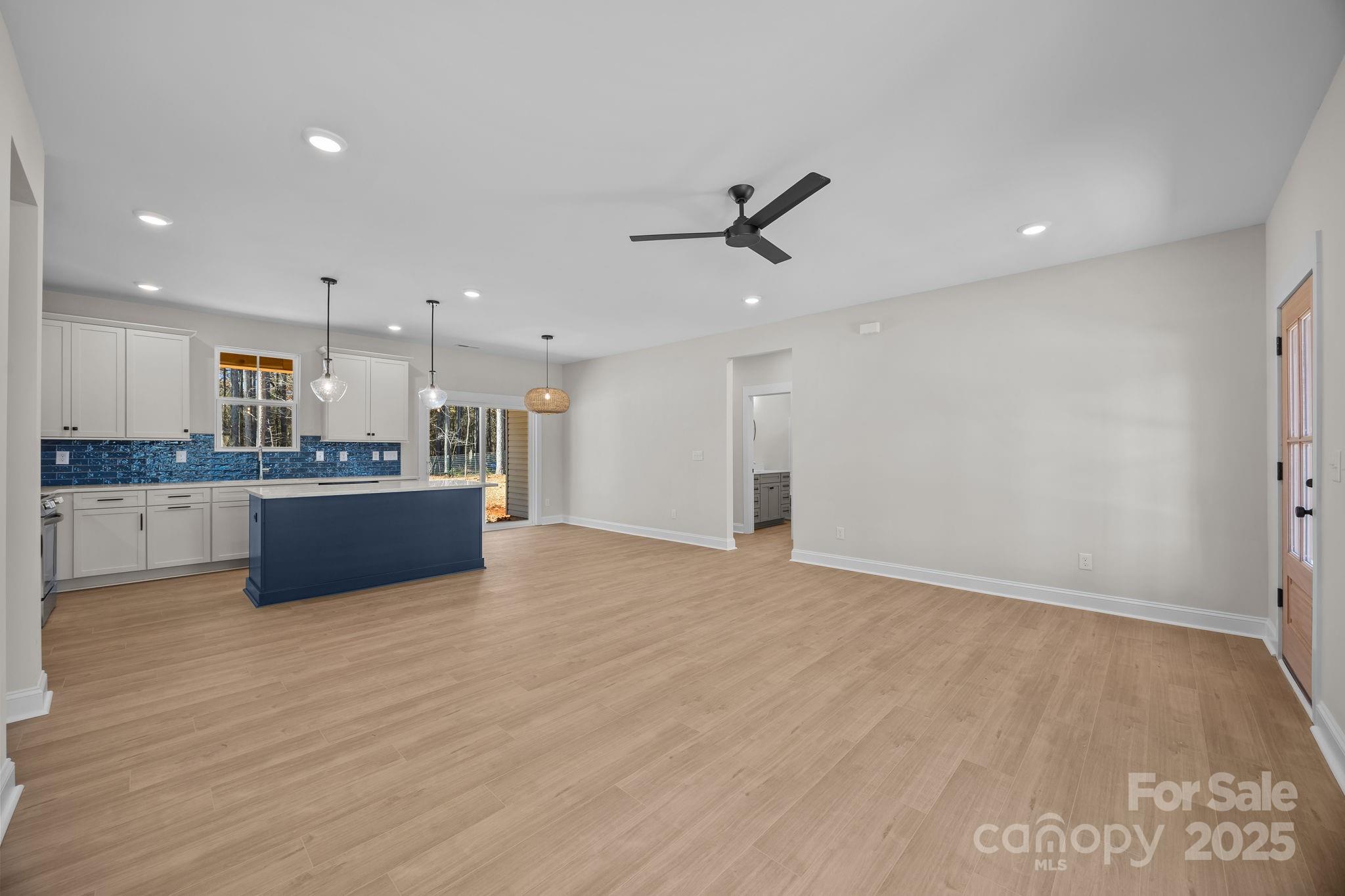 2319 Lee Lawing Road