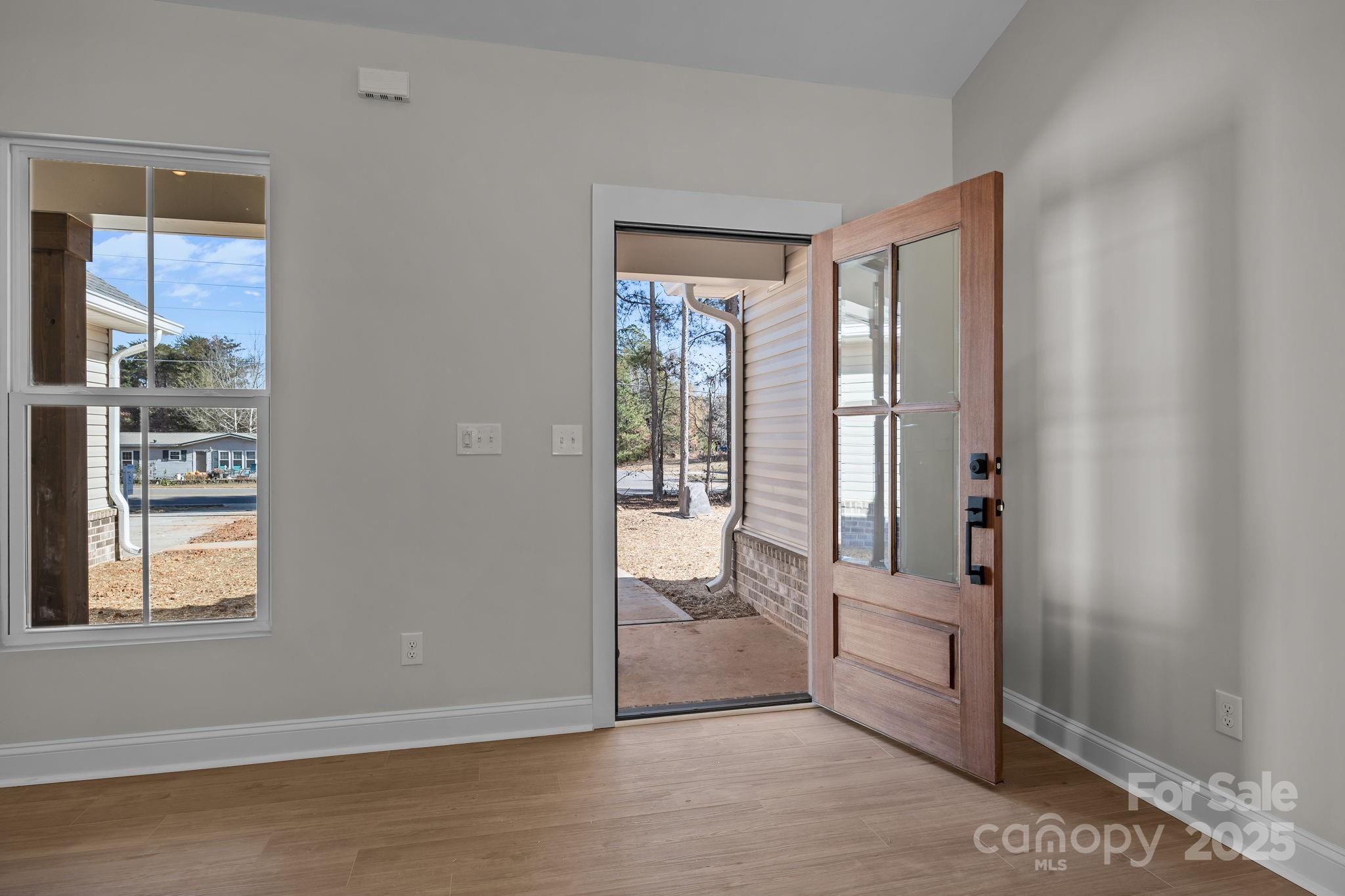 2307 Lee Lawing Road