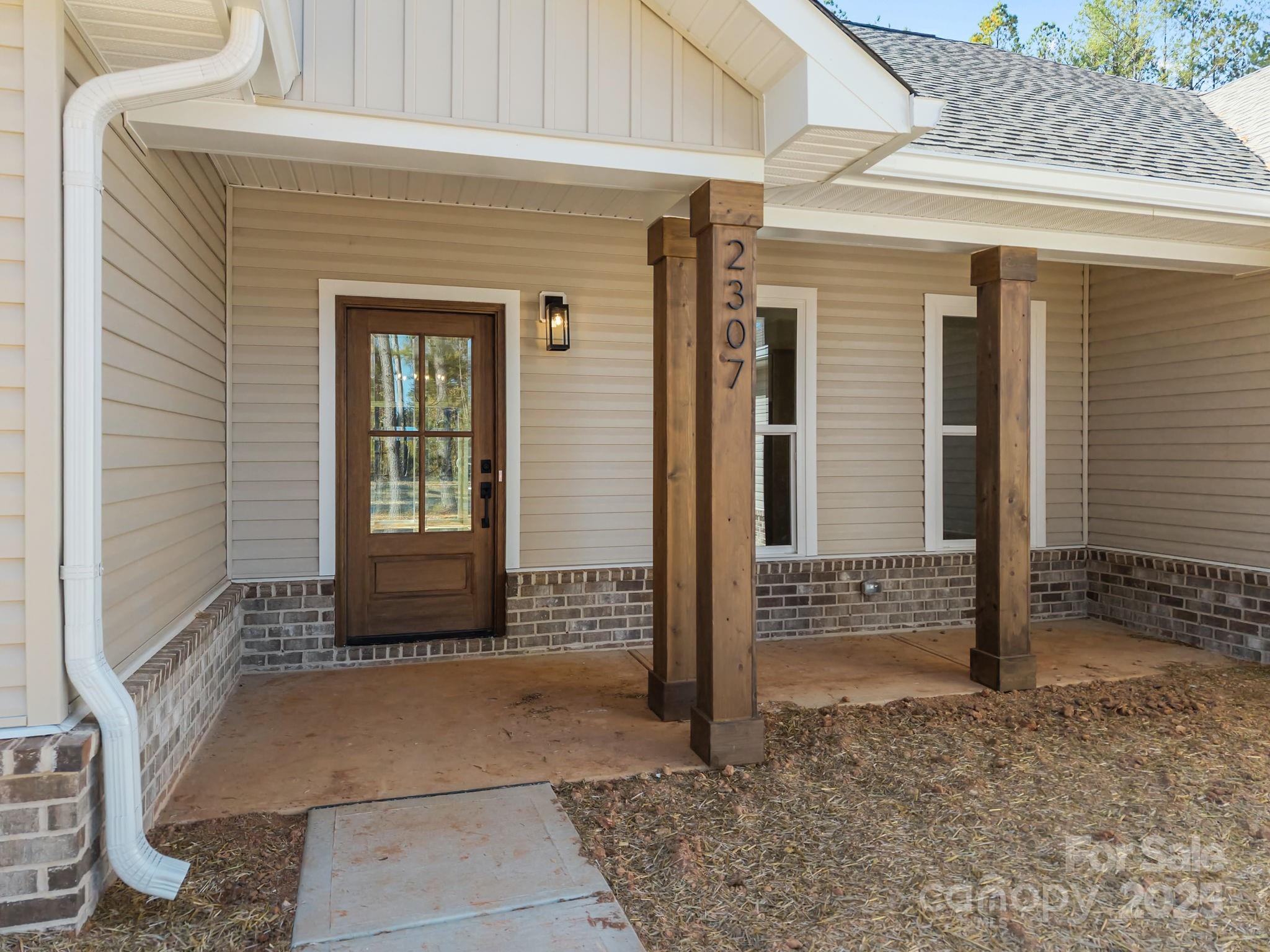 2307 Lee Lawing Road