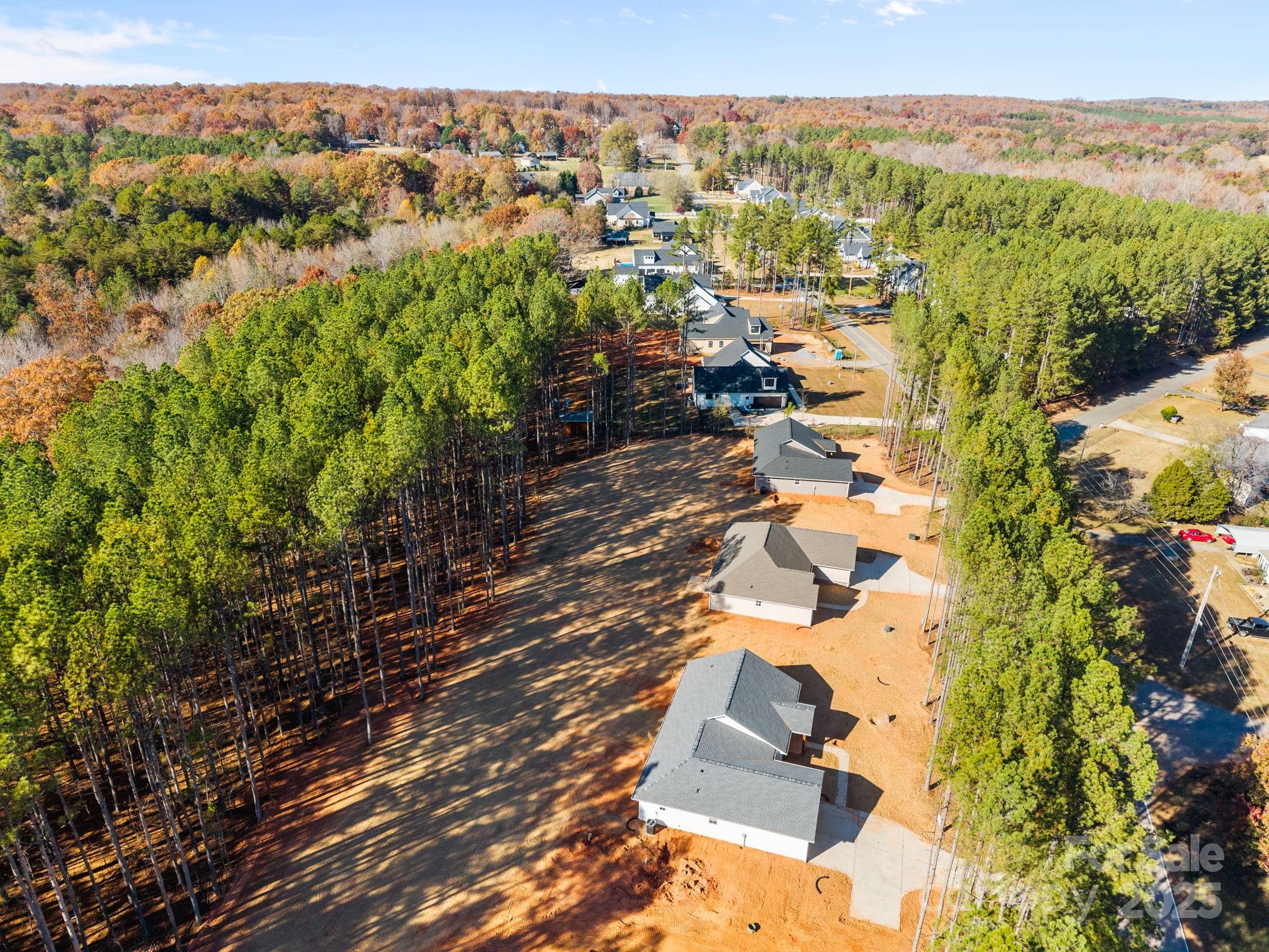 2295 Lee Lawing Road