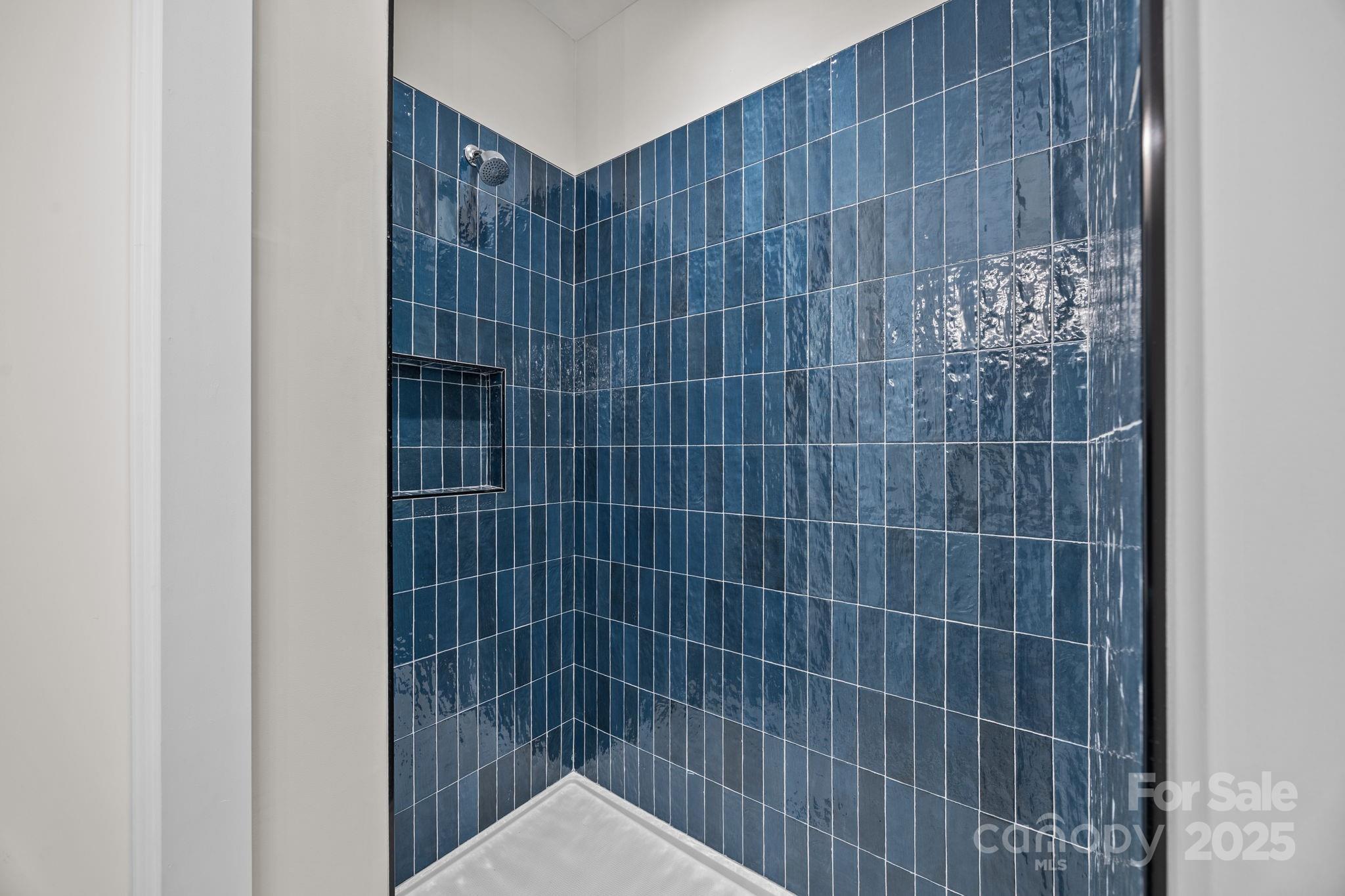 2295 Lee Lawing Road