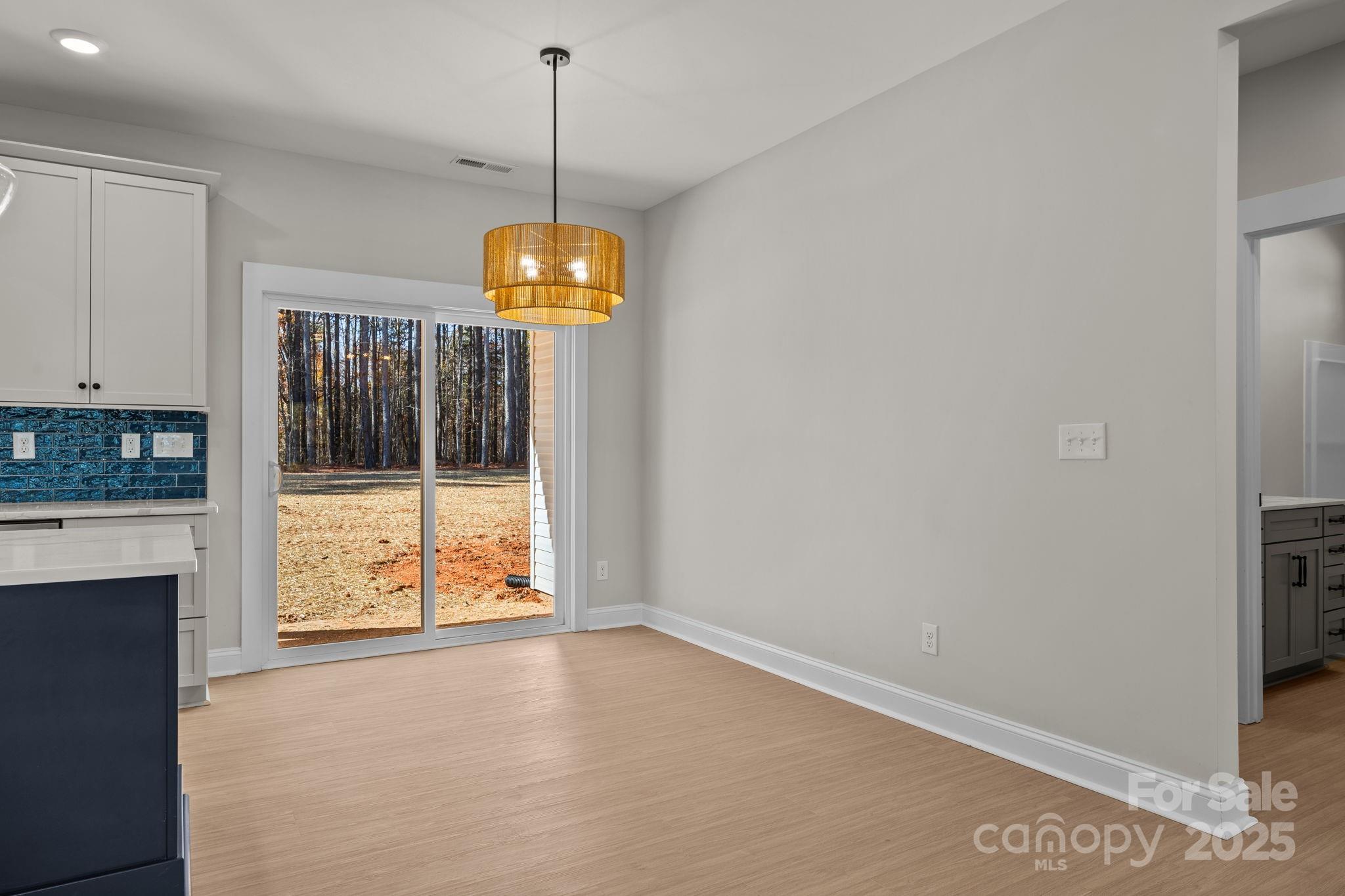 2295 Lee Lawing Road