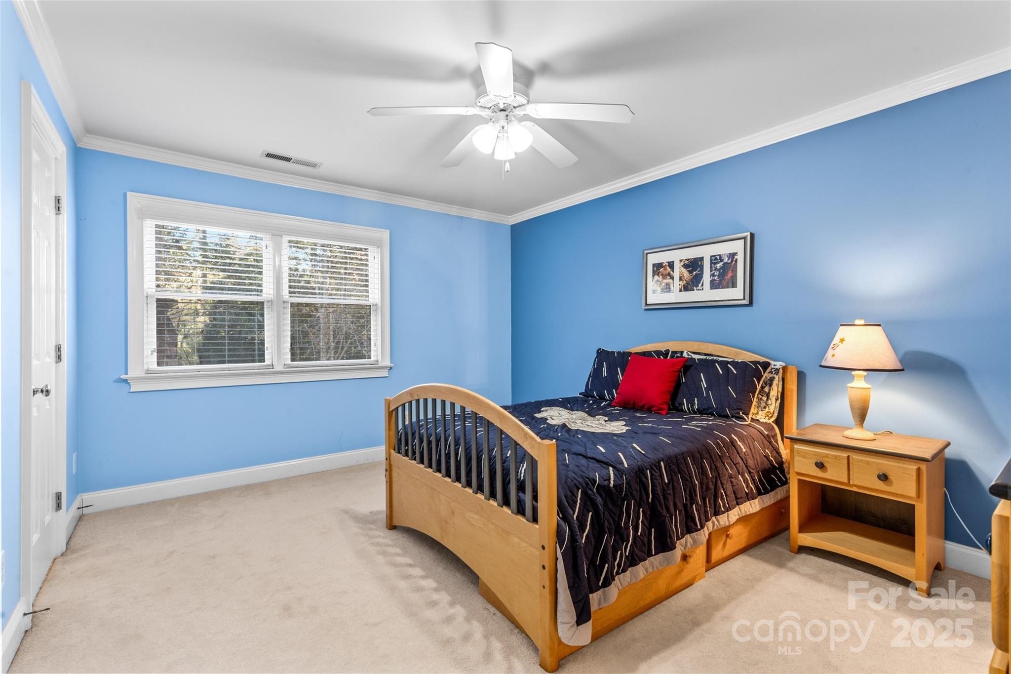 6041 Bluebird Hill Lane