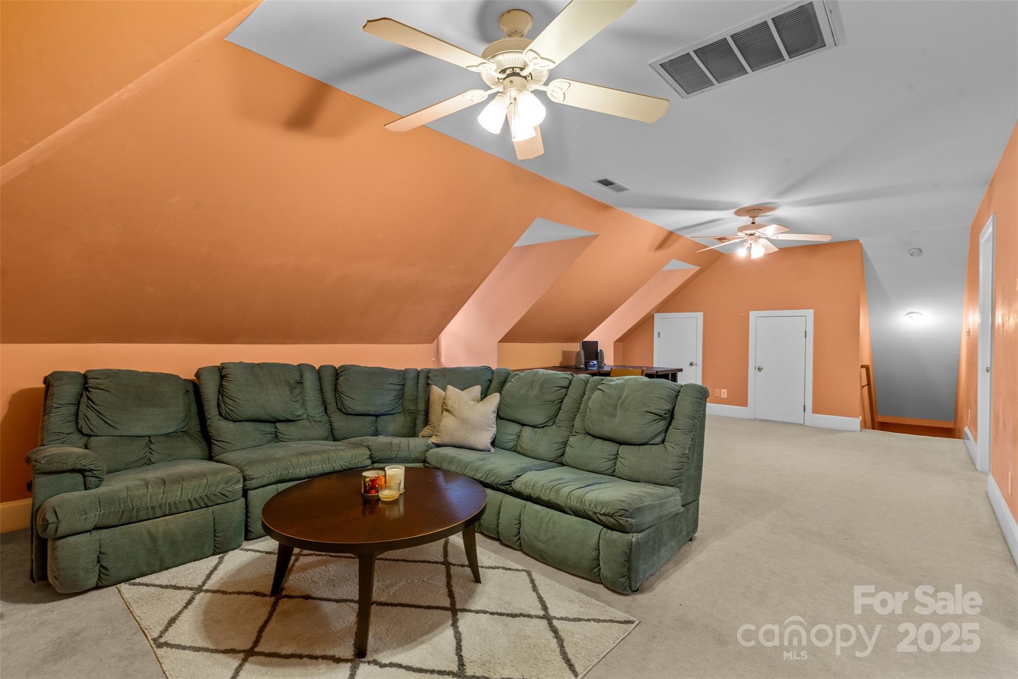 6041 Bluebird Hill Lane