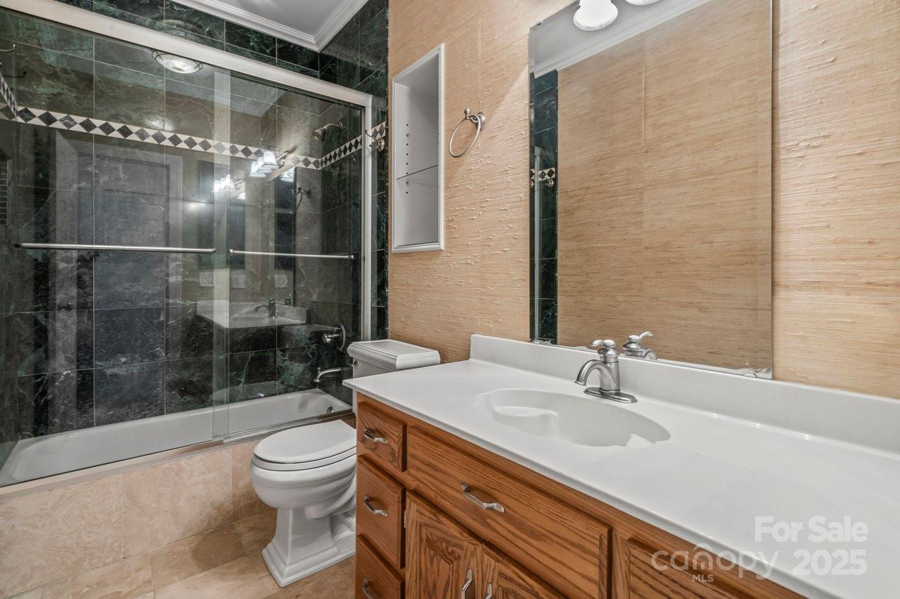 12326 Ashleigh Oaks Court