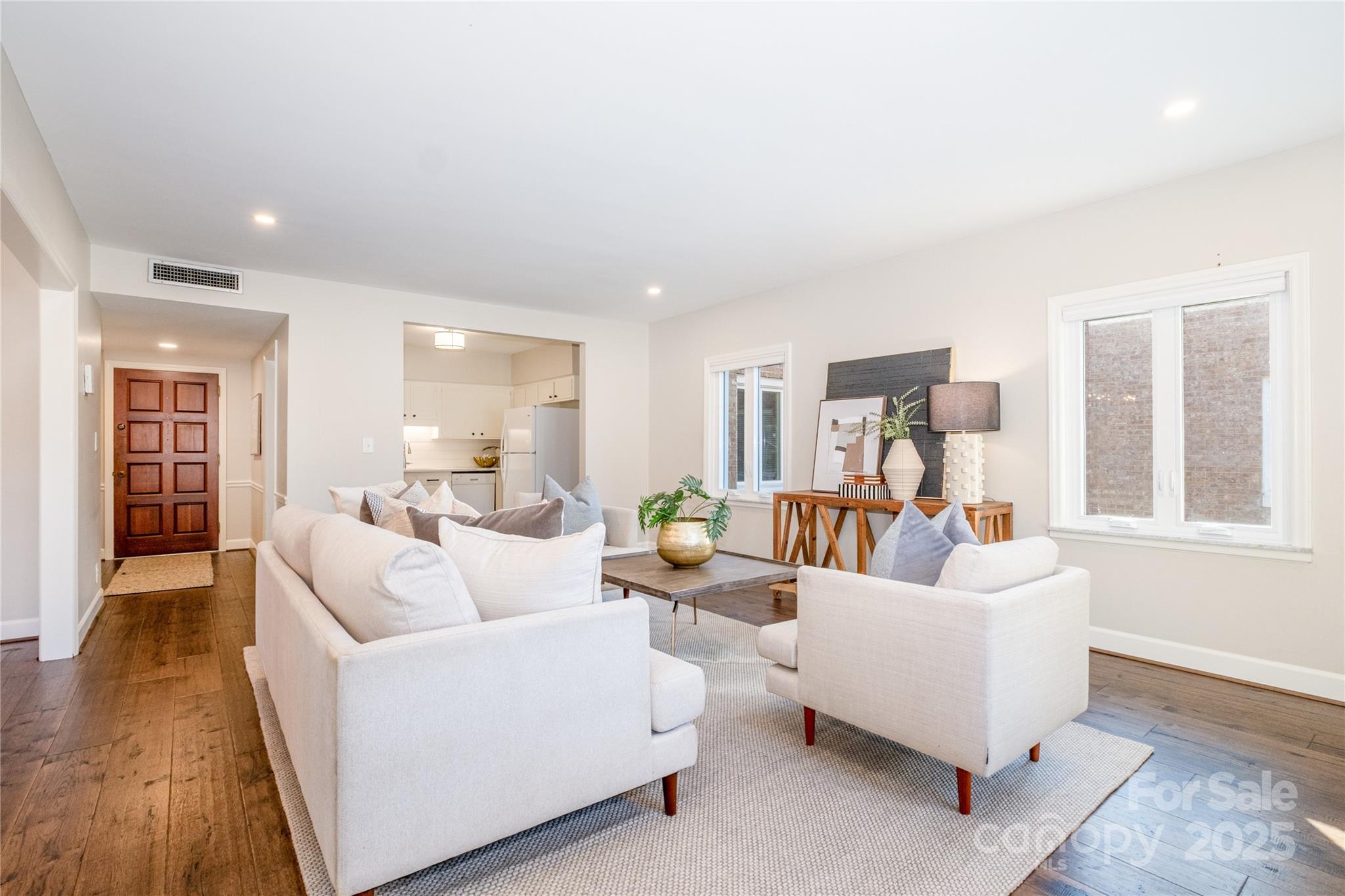 4527 Gaynor Road Unit: 303