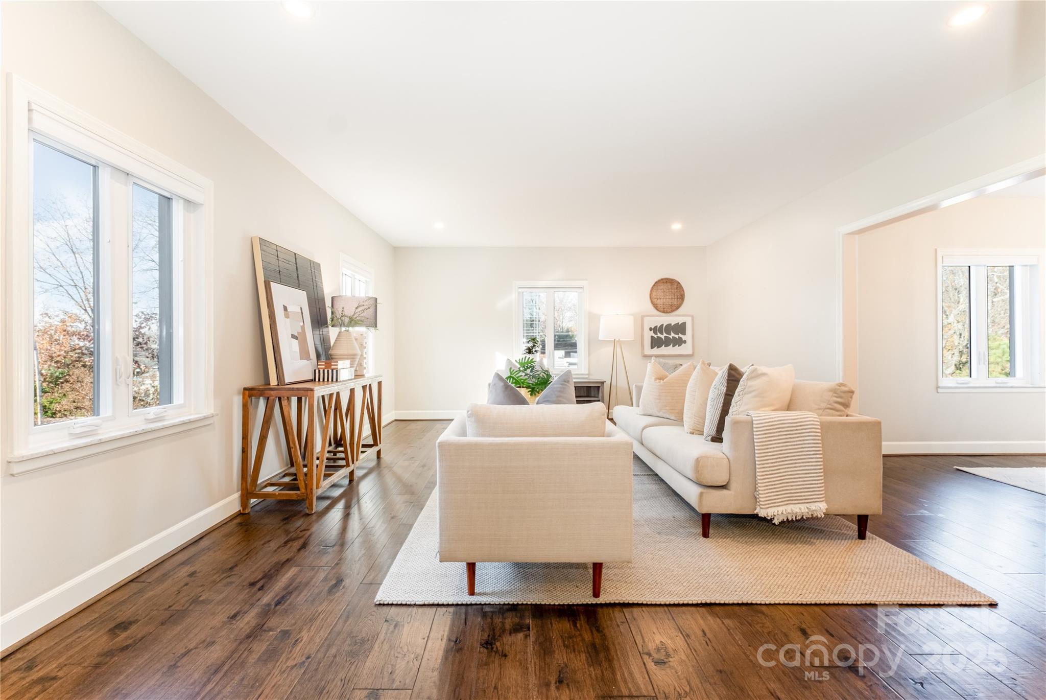 4527 Gaynor Road Unit: 303