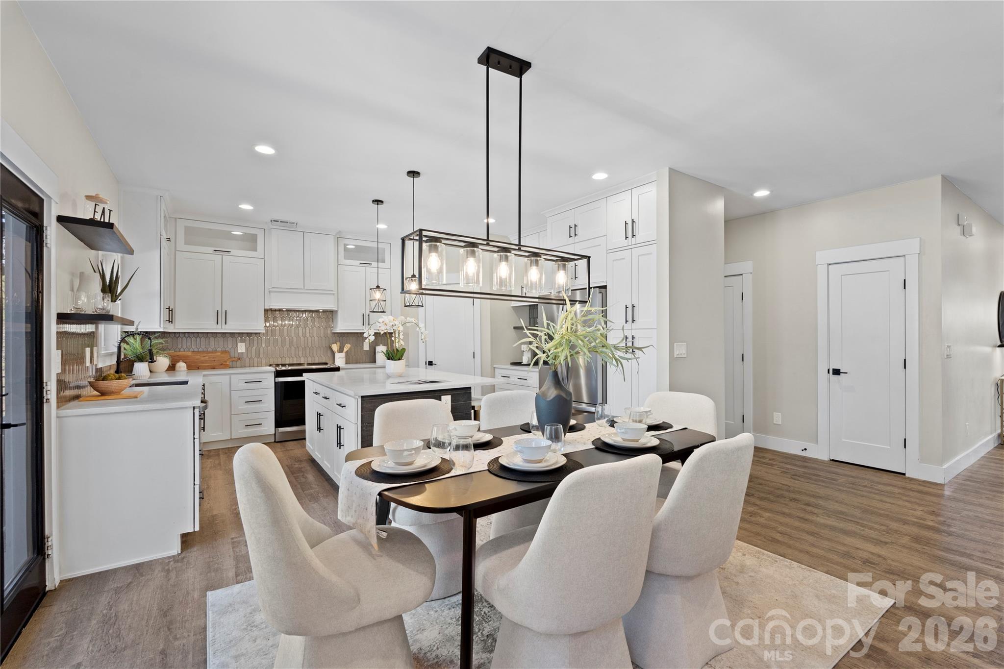 6610 Blackwood Lane