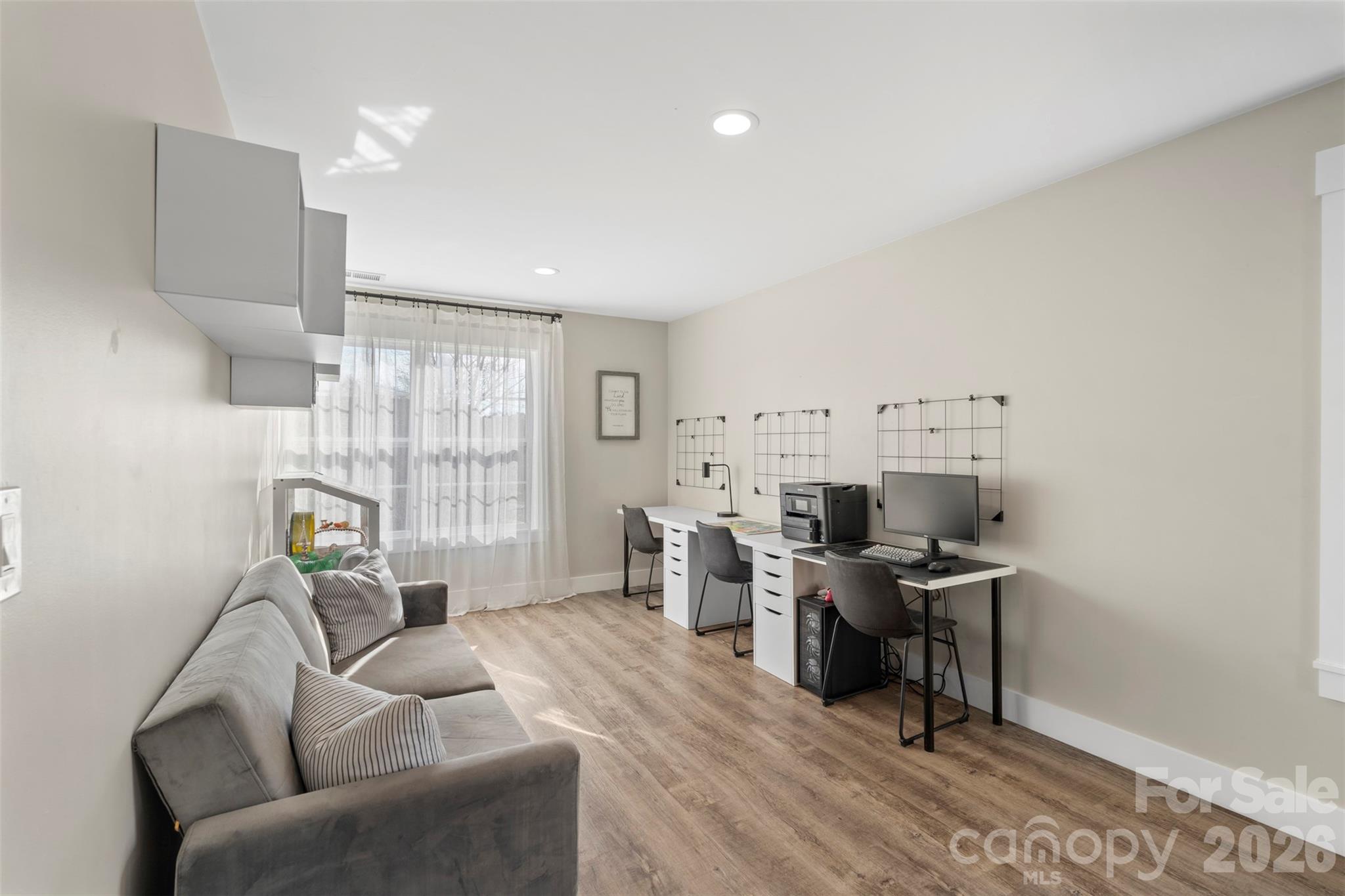 6610 Blackwood Lane