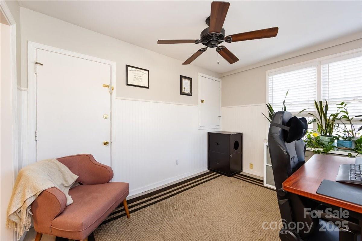 1708 Roxborough Road Unit: H