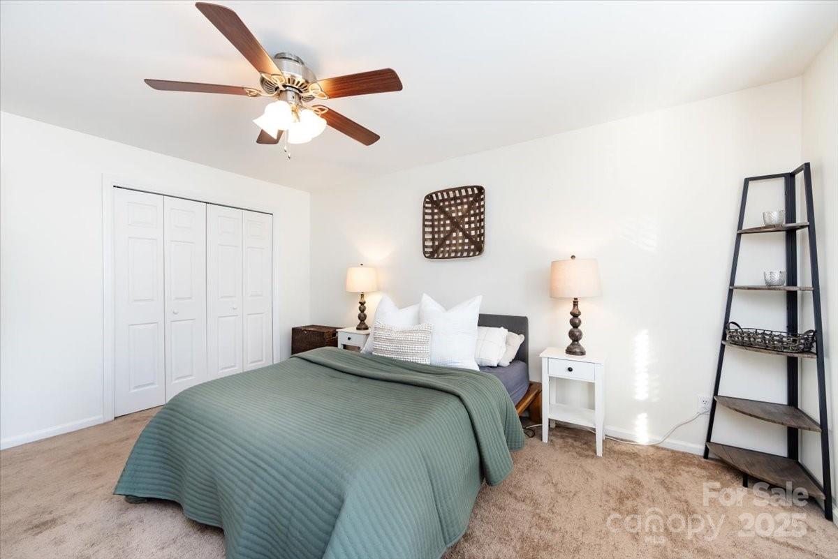 1708 Roxborough Road Unit: H